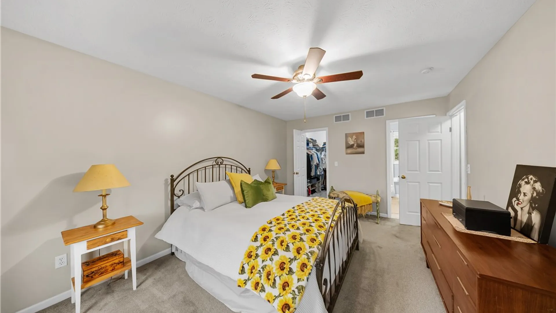 Property at 126 Ida Red Ln Lane, Greece, NY 14626 15