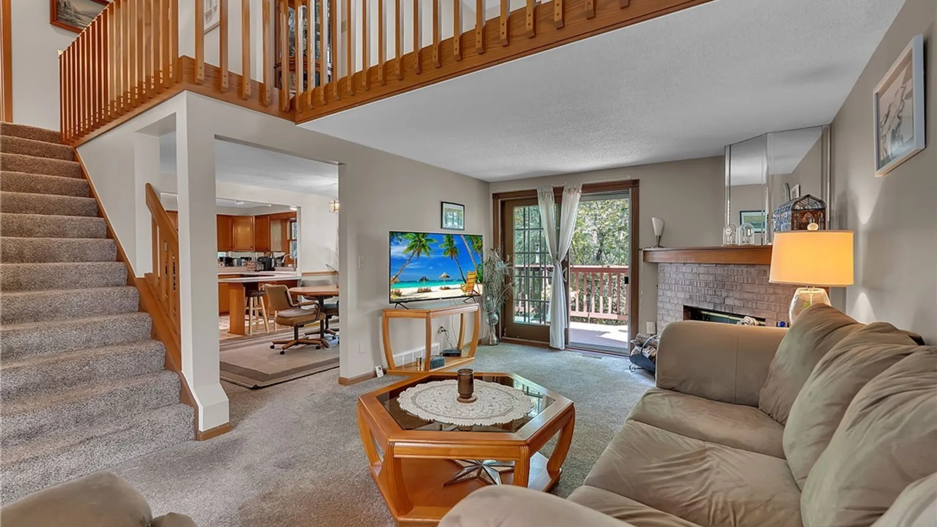 Property at 15 In The Woods Lane, West Seneca, NY 14224 9