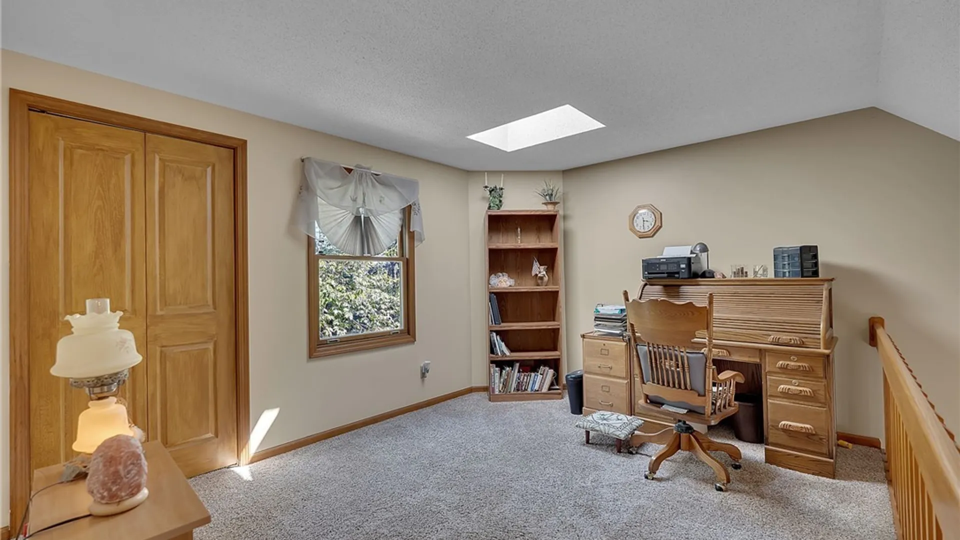Property at 15 In The Woods Lane, West Seneca, NY 14224 33