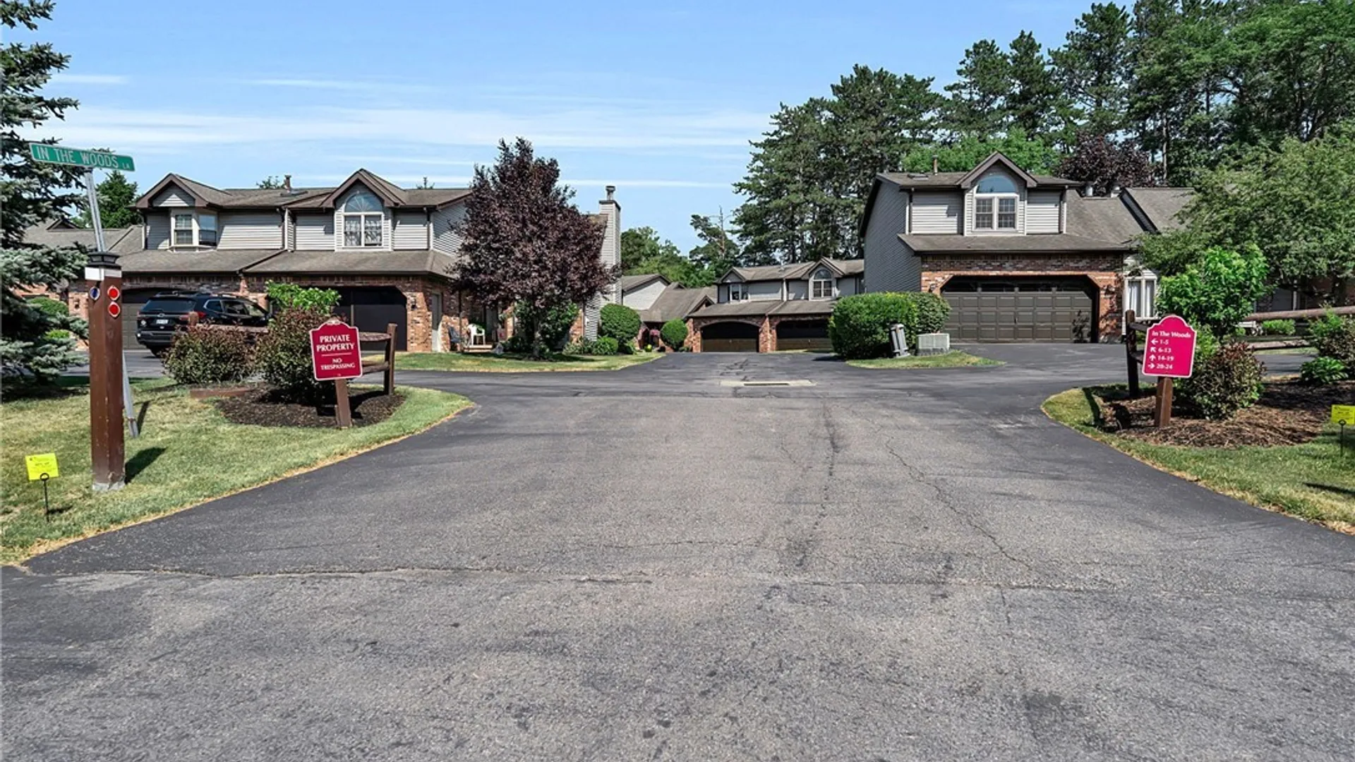 Property at 15 In The Woods Lane, West Seneca, NY 14224 47