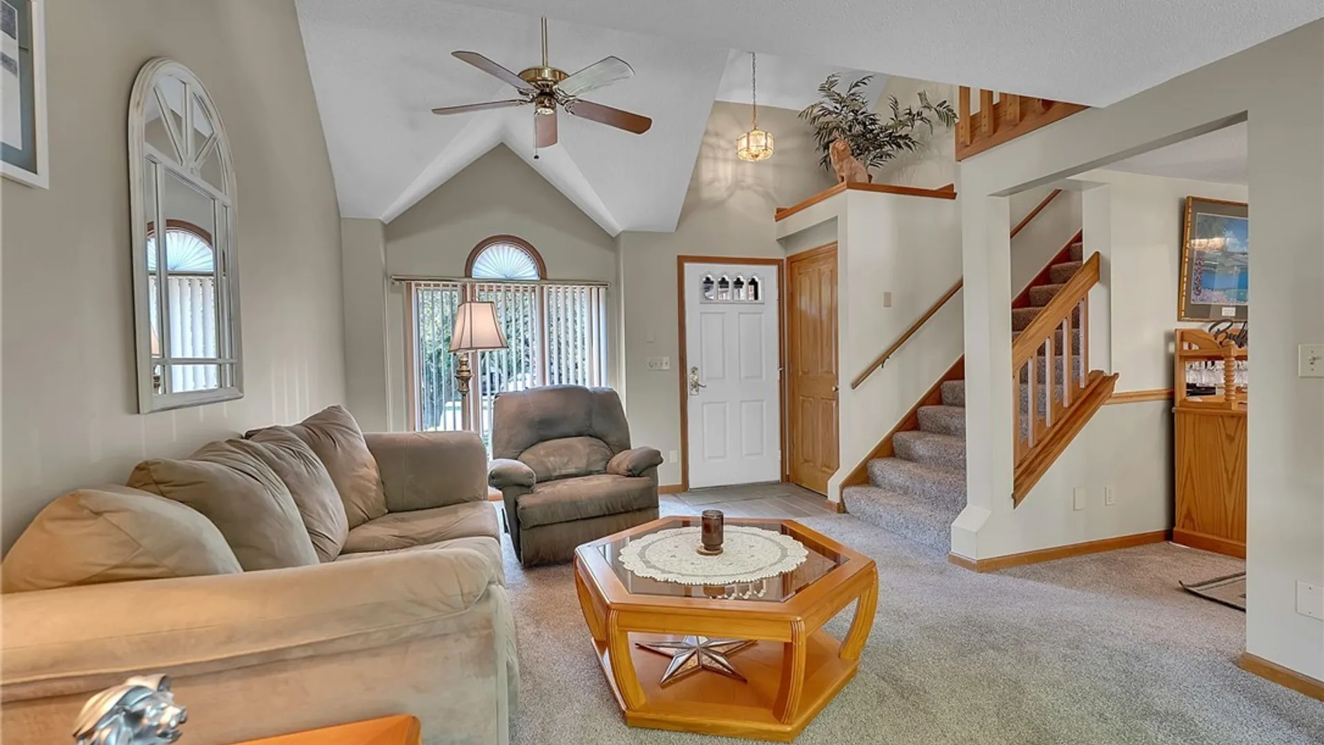 Property at 15 In The Woods Lane, West Seneca, NY 14224 11
