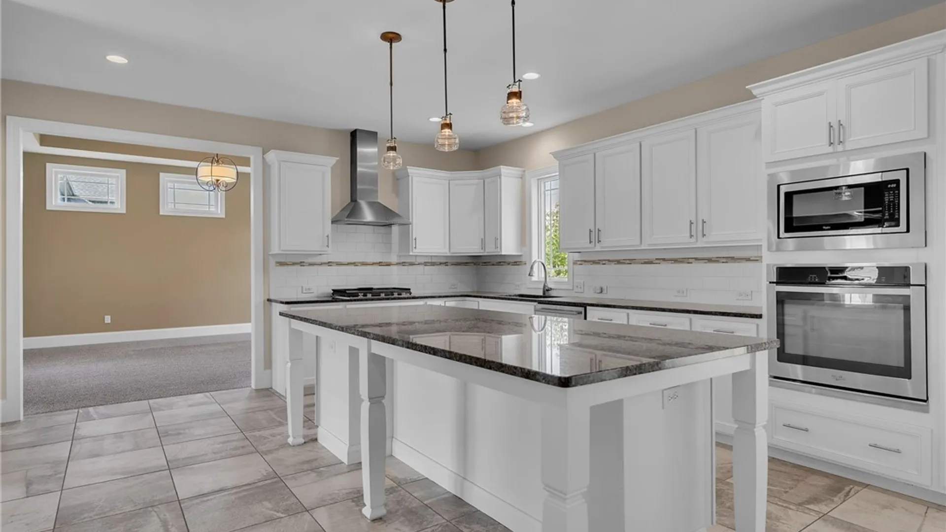 Property at 6021 Wexford Manor, Clarence, NY 14032 10