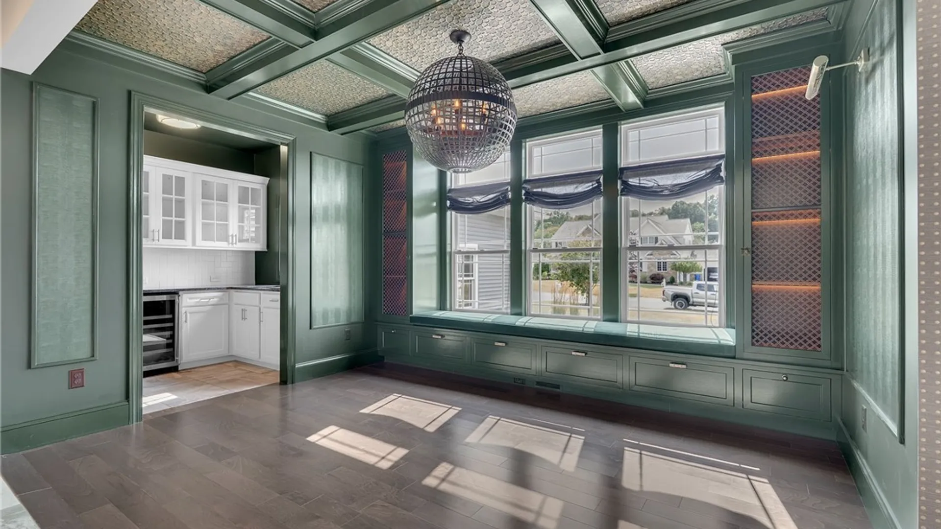 Property at 6021 Wexford Manor, Clarence, NY 14032 4