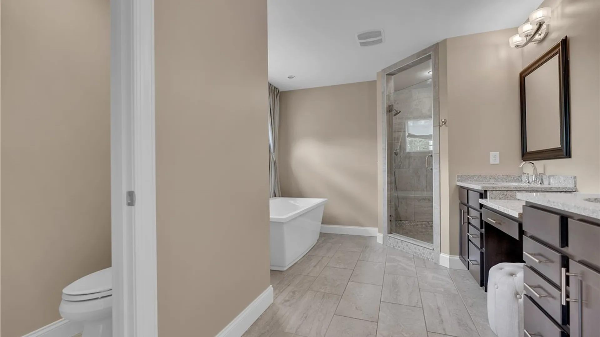 Property at 6021 Wexford Manor, Clarence, NY 14032 26