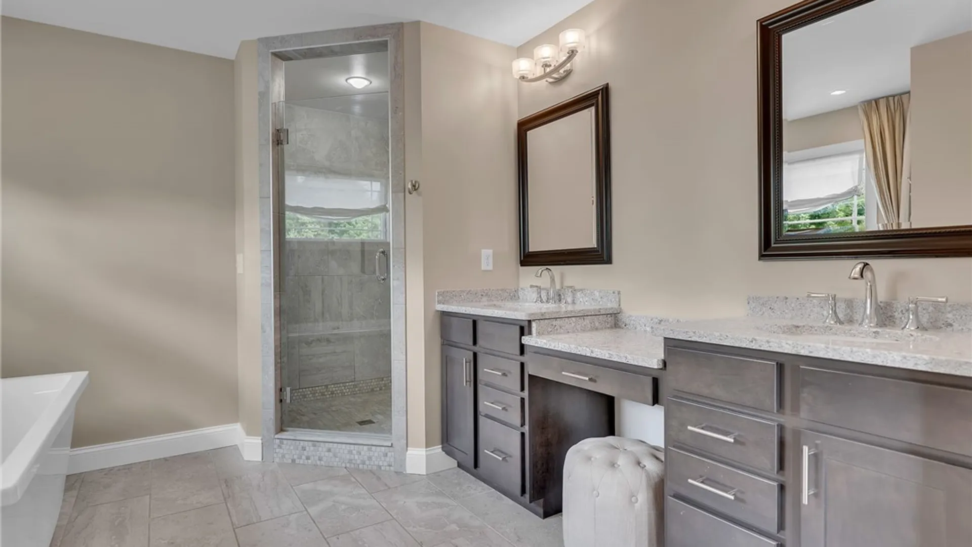 Property at 6021 Wexford Manor, Clarence, NY 14032 27