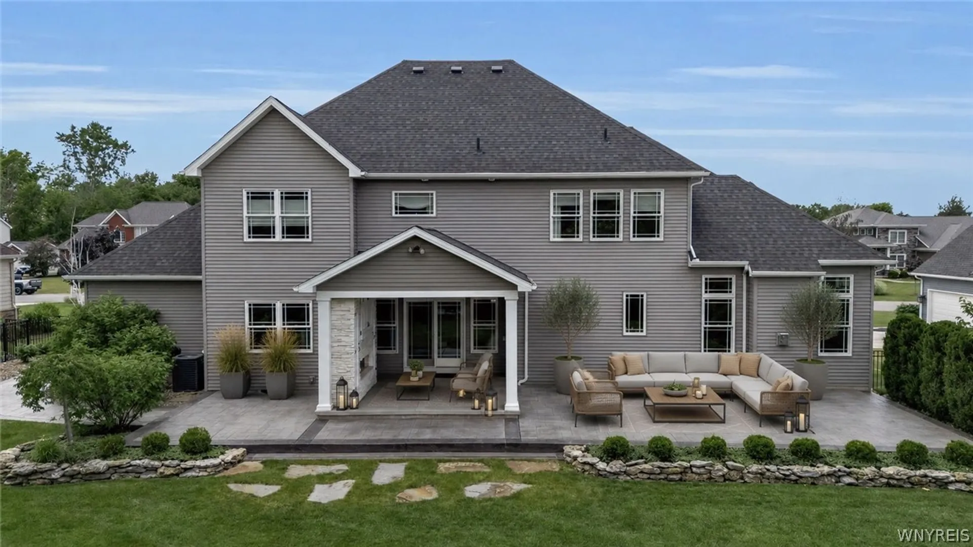Property at 6021 Wexford Manor, Clarence, NY 14032 41