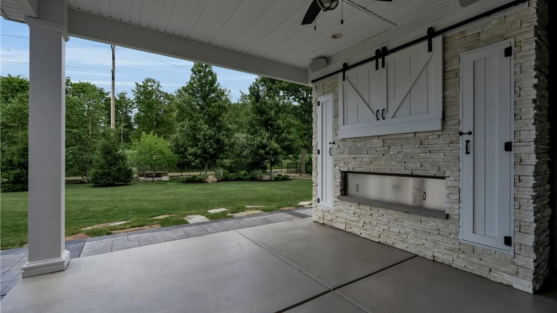 Property at 6021 Wexford Manor, Clarence, NY 14032 43