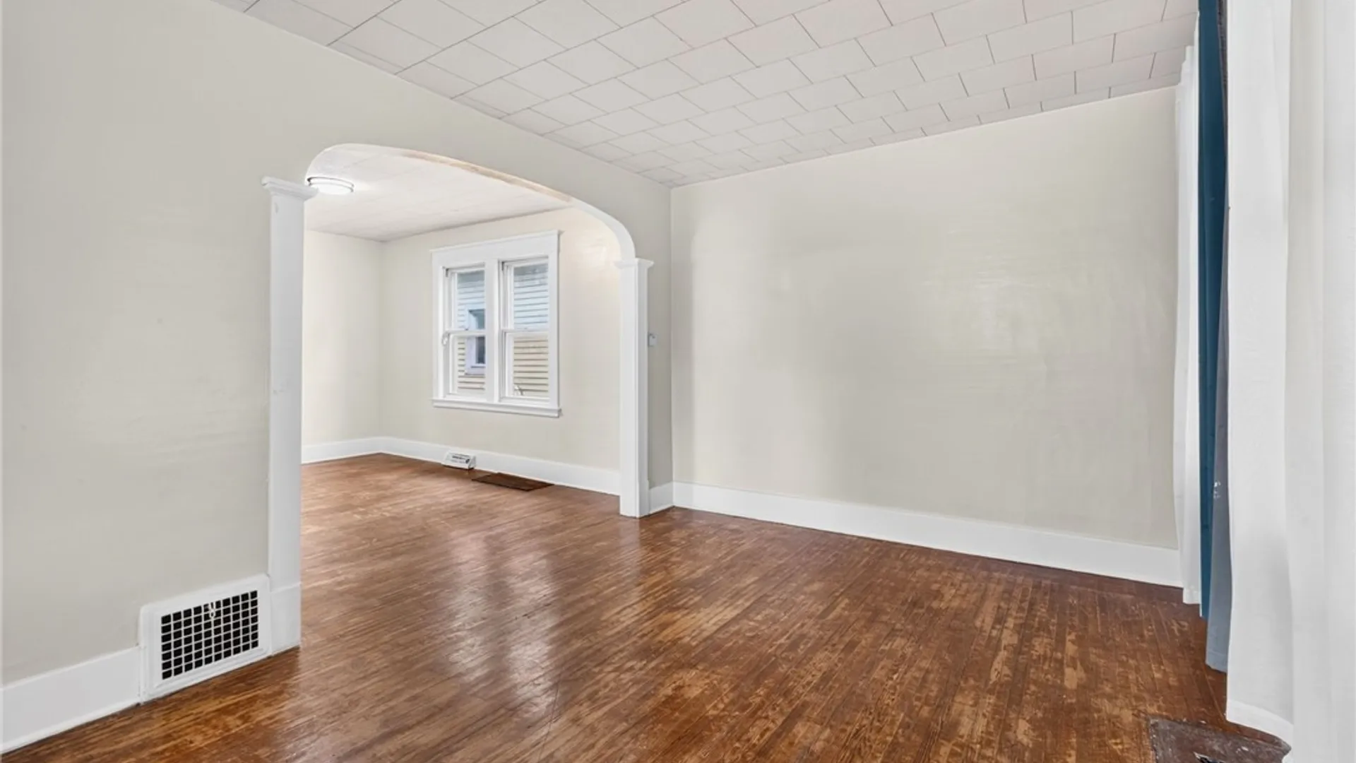 Property at 55 Stevens Avenue, Buffalo, NY 14215 11