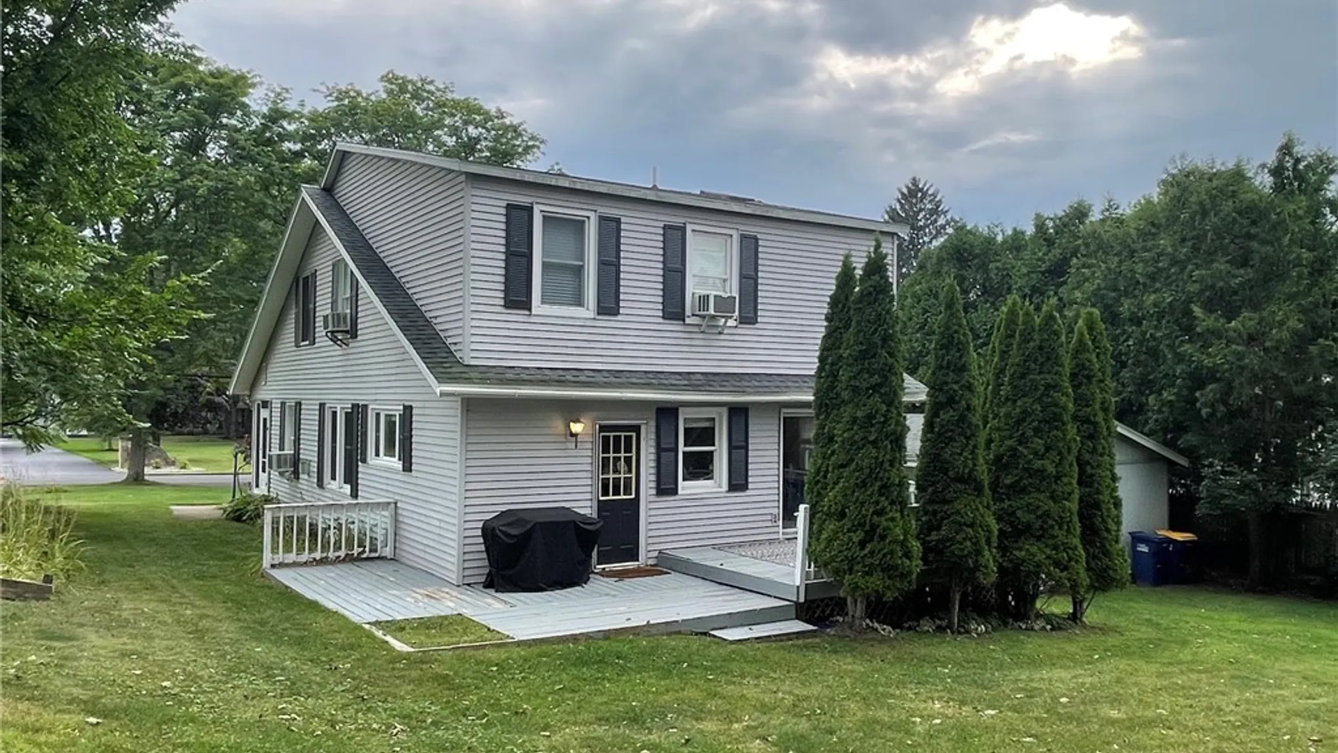 Property at 118 W Hamilton Avenue, Sherrill, NY 13461 7