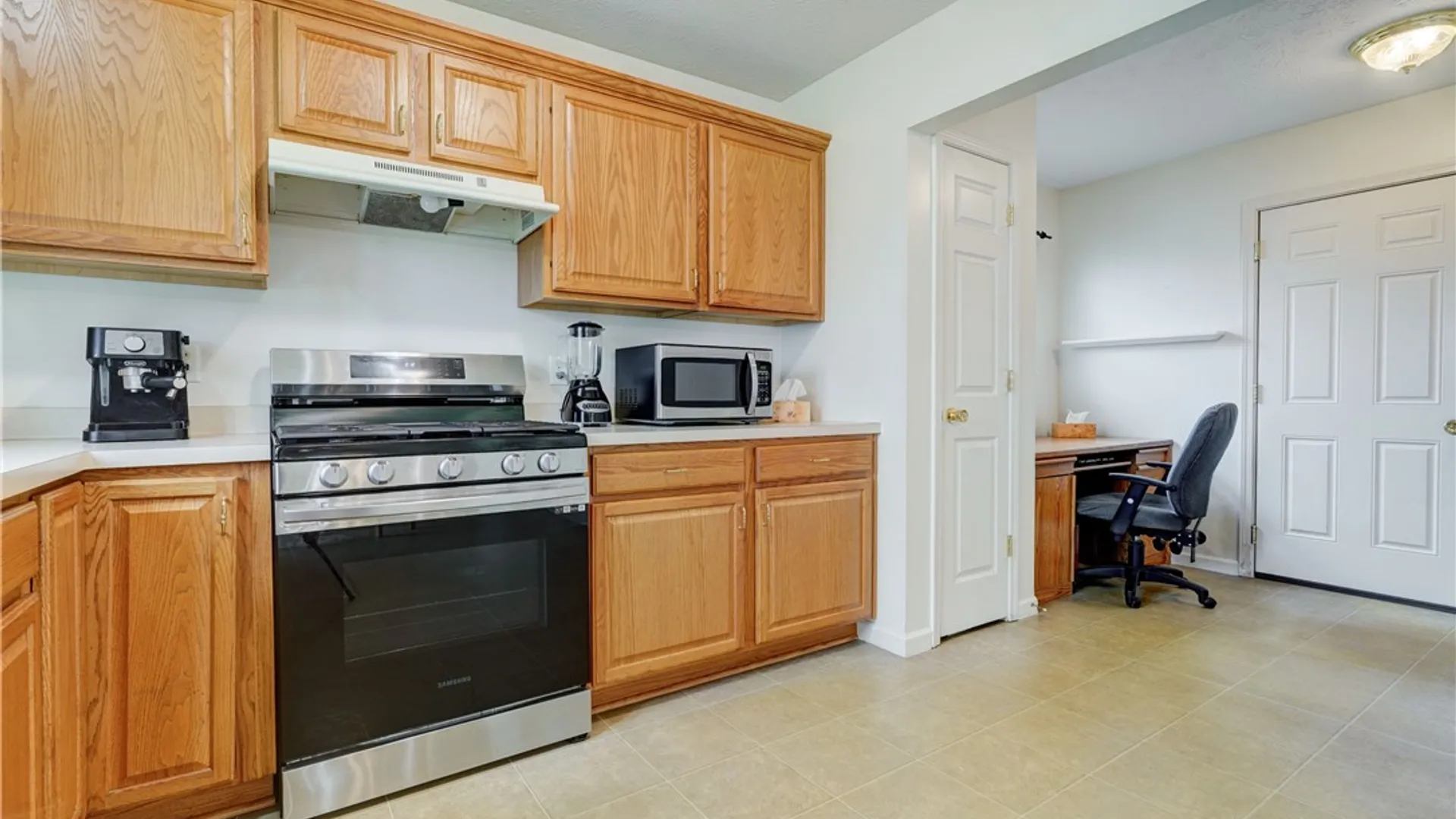 Property at 46 Aston Villa, Chili, NY 14514 24