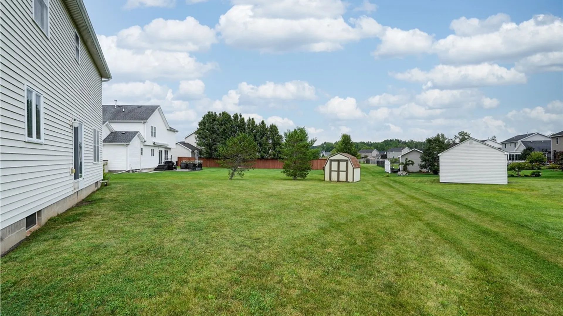 Property at 46 Aston Villa, Chili, NY 14514 43