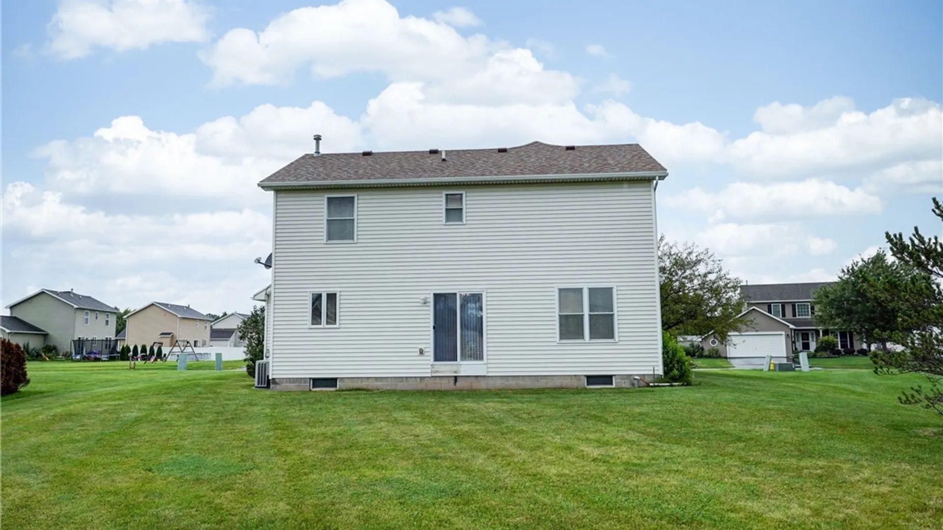 Property at 46 Aston Villa, Chili, NY 14514 45