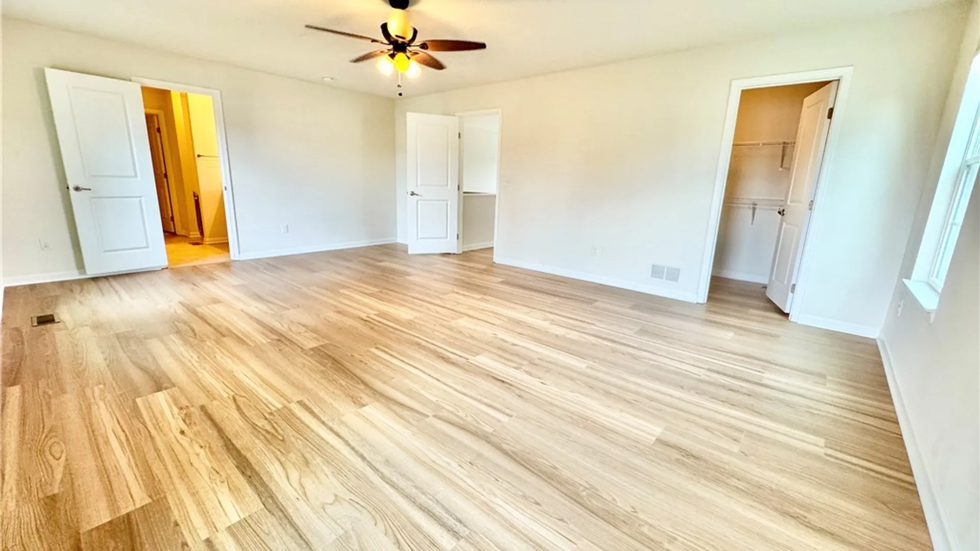 Property at 101 Rising Crest Circle, Manlius, NY 13116 21
