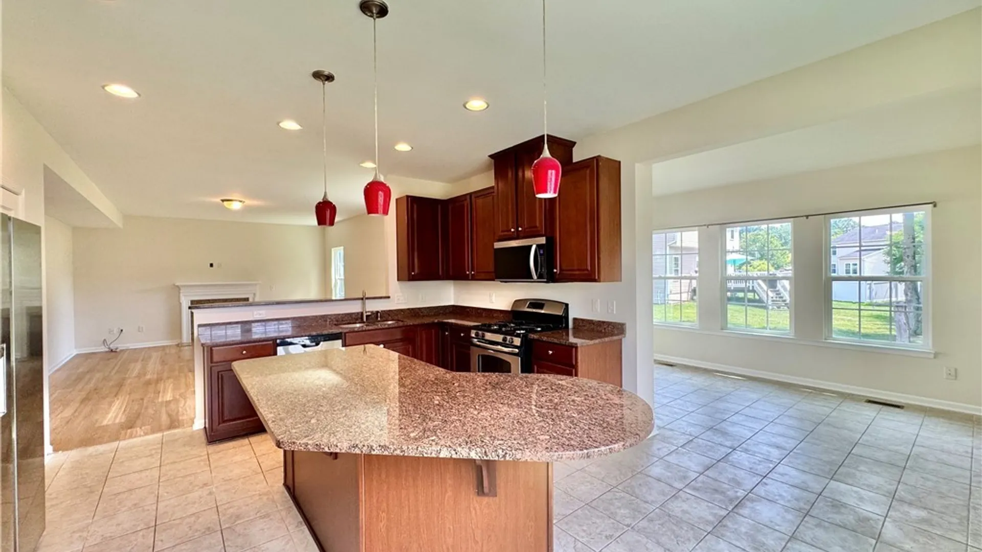 Property at 101 Rising Crest Circle, Manlius, NY 13116 7