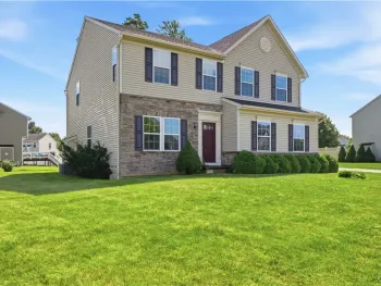 Property at 101 Rising Crest Circle, Manlius, NY 13116