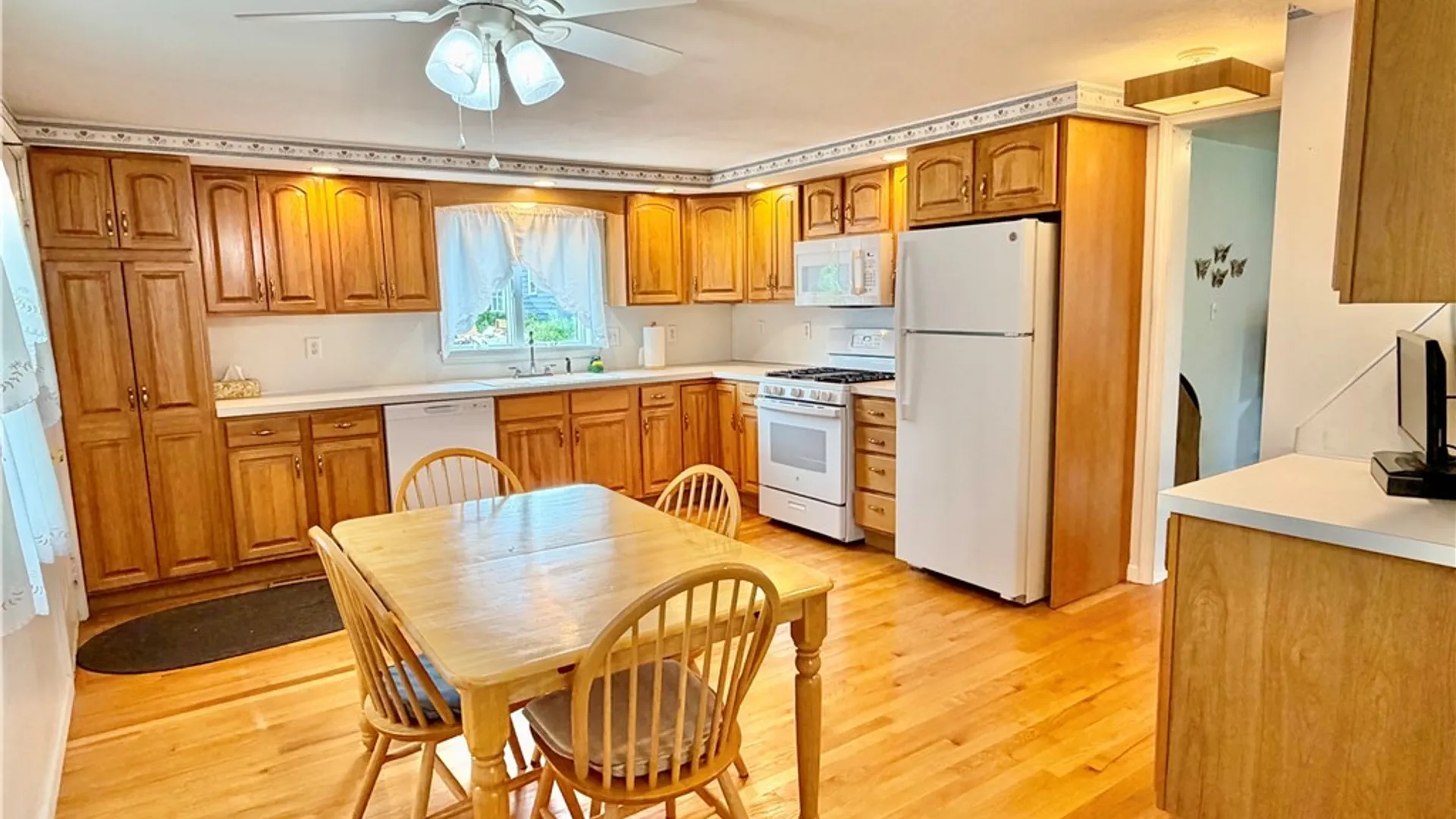 Property at 211 Westover Street, Camillus, NY 13209 5