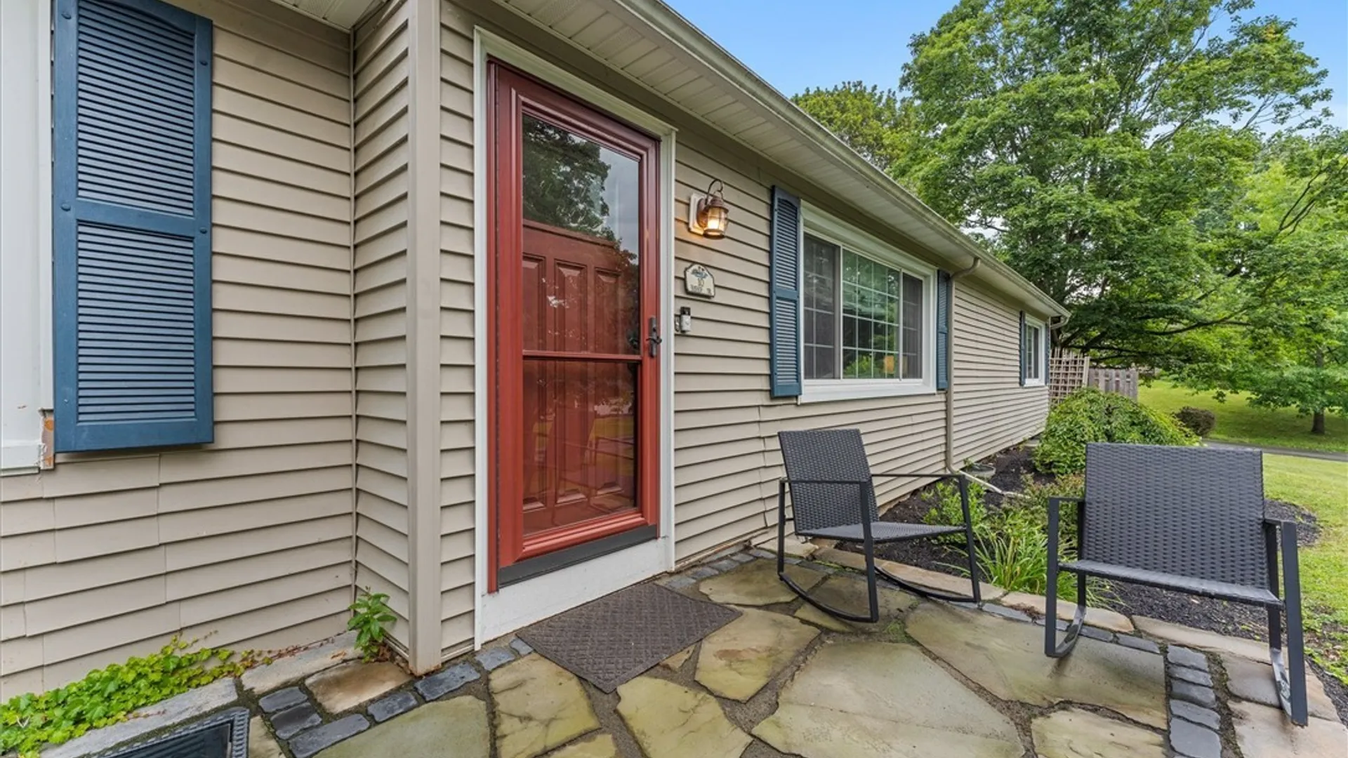 Property at 10 Bishop Drive, Manlius, NY 13066 6