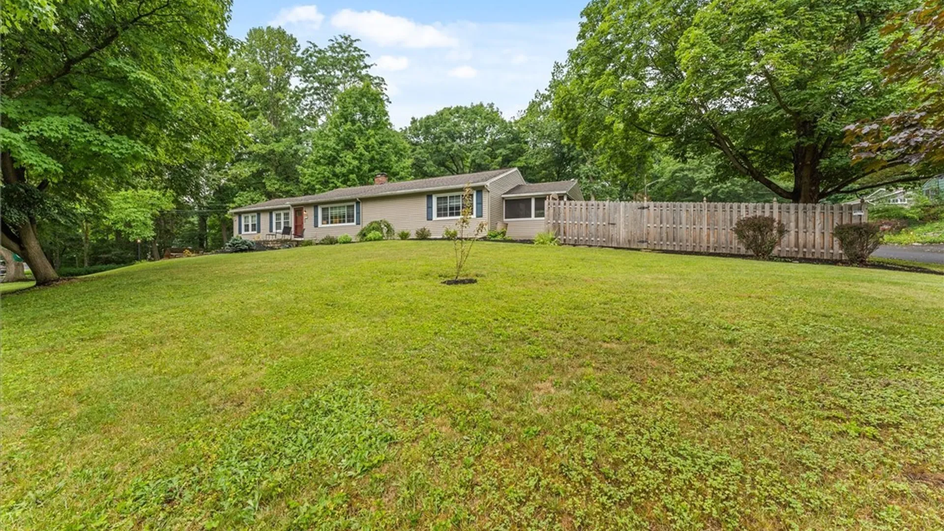 Property at 10 Bishop Drive, Manlius, NY 13066 45
