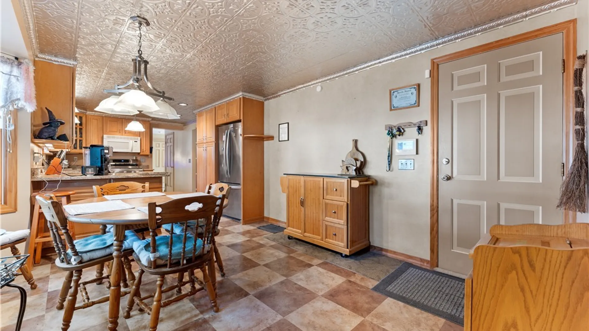 Property at 8009 Thyme Circle, Clay, NY 13090 19