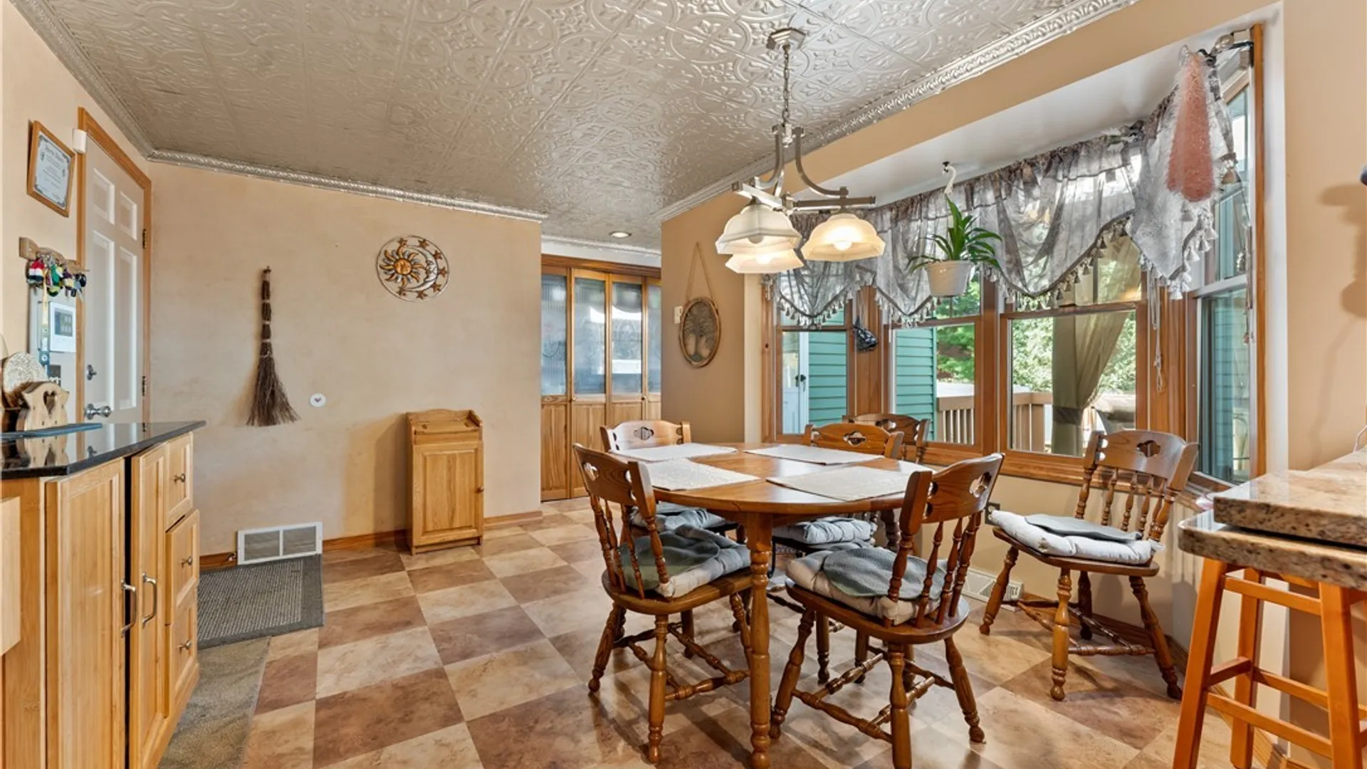 Property at 8009 Thyme Circle, Clay, NY 13090 21