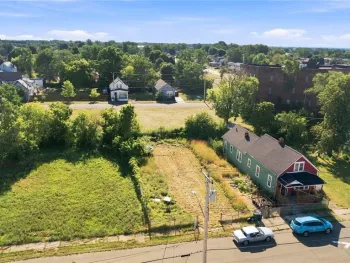 Property at 83 Shumway Street, Buffalo, NY 14206