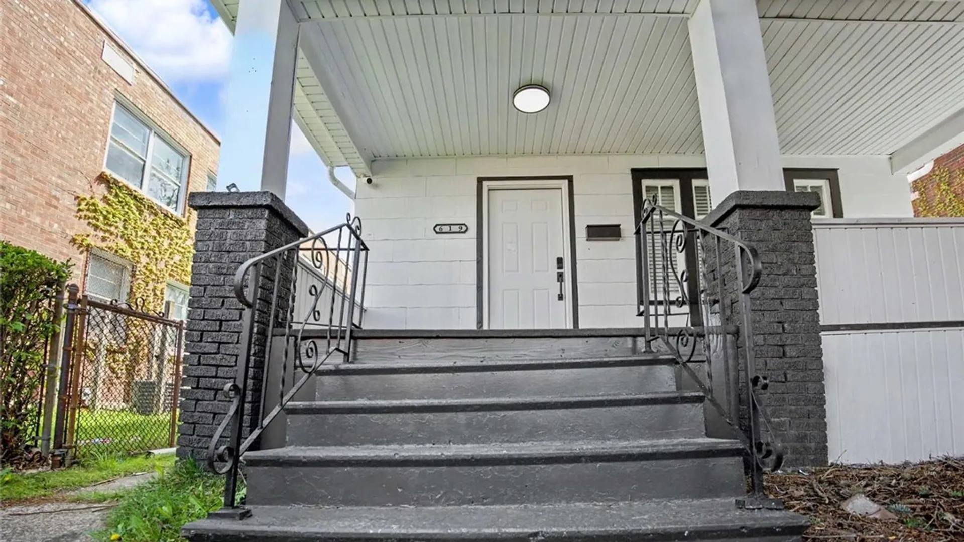 Property at 619 6th Street, Niagara Falls, NY 14301 3