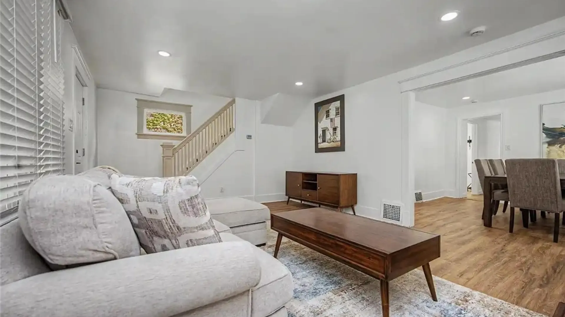 Property at 619 6th Street, Niagara Falls, NY 14301 6