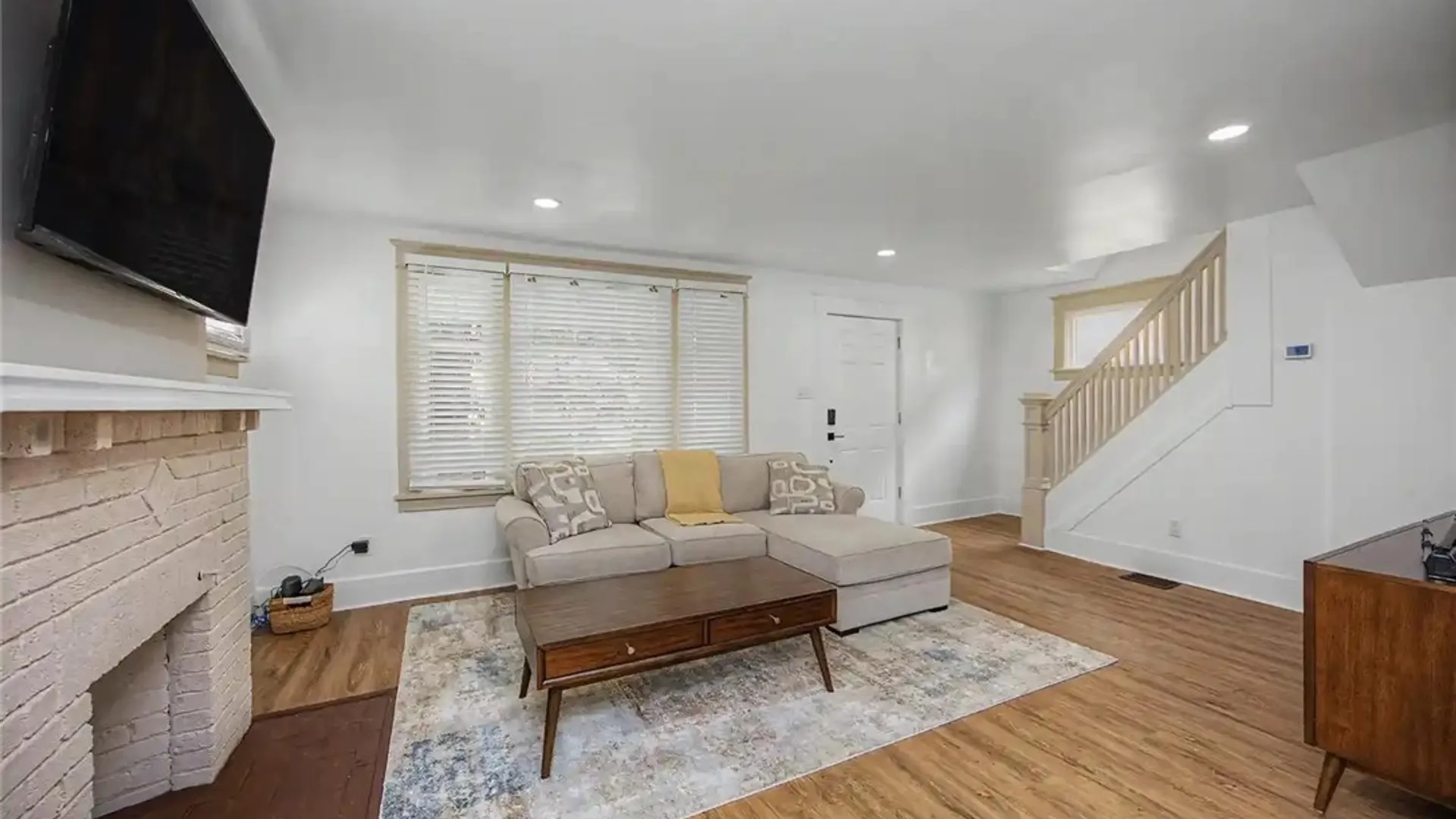 Property at 619 6th Street, Niagara Falls, NY 14301 7