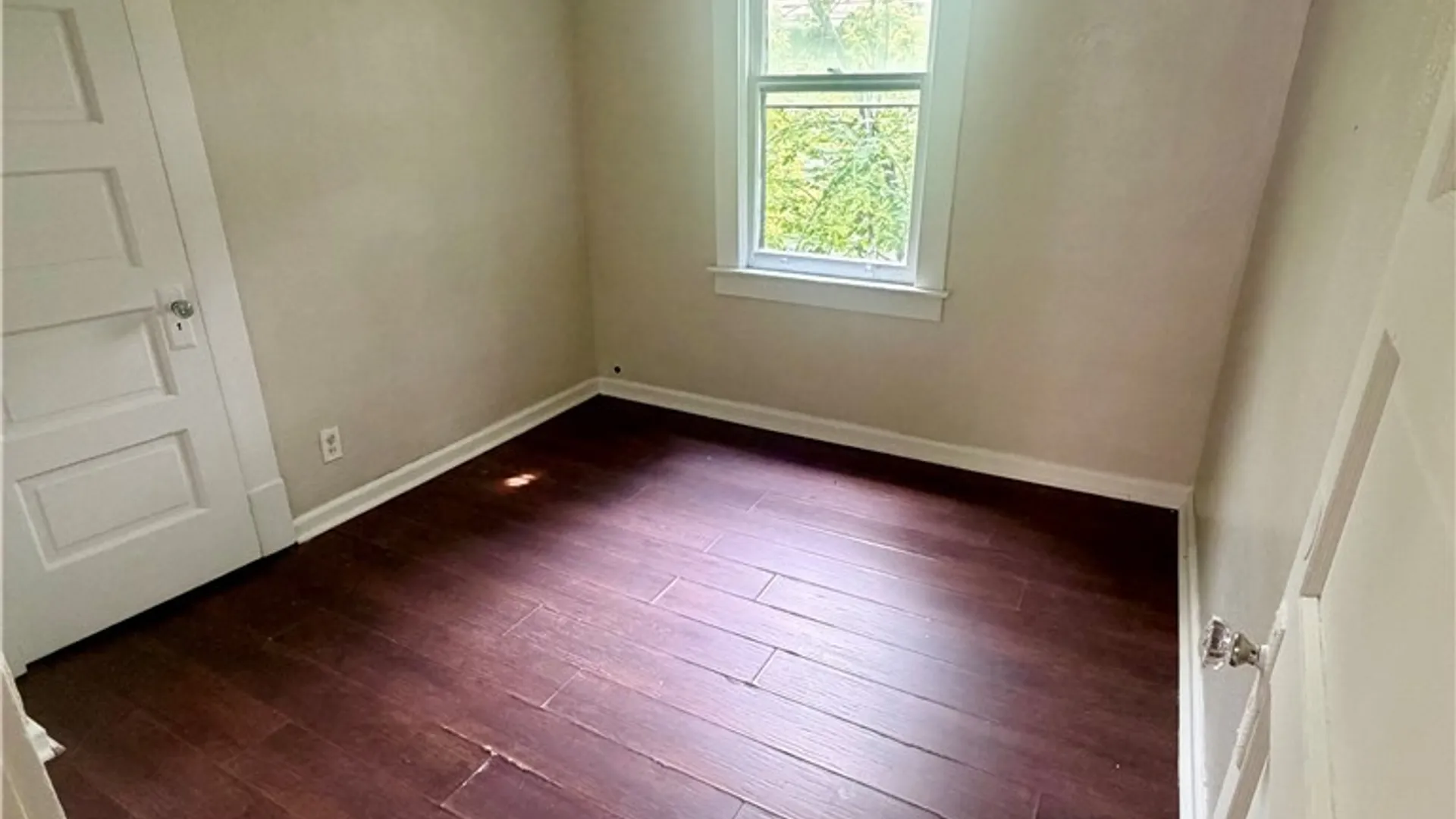 Property at 2237 Ontario Avenue, Niagara Falls, NY 14305 12