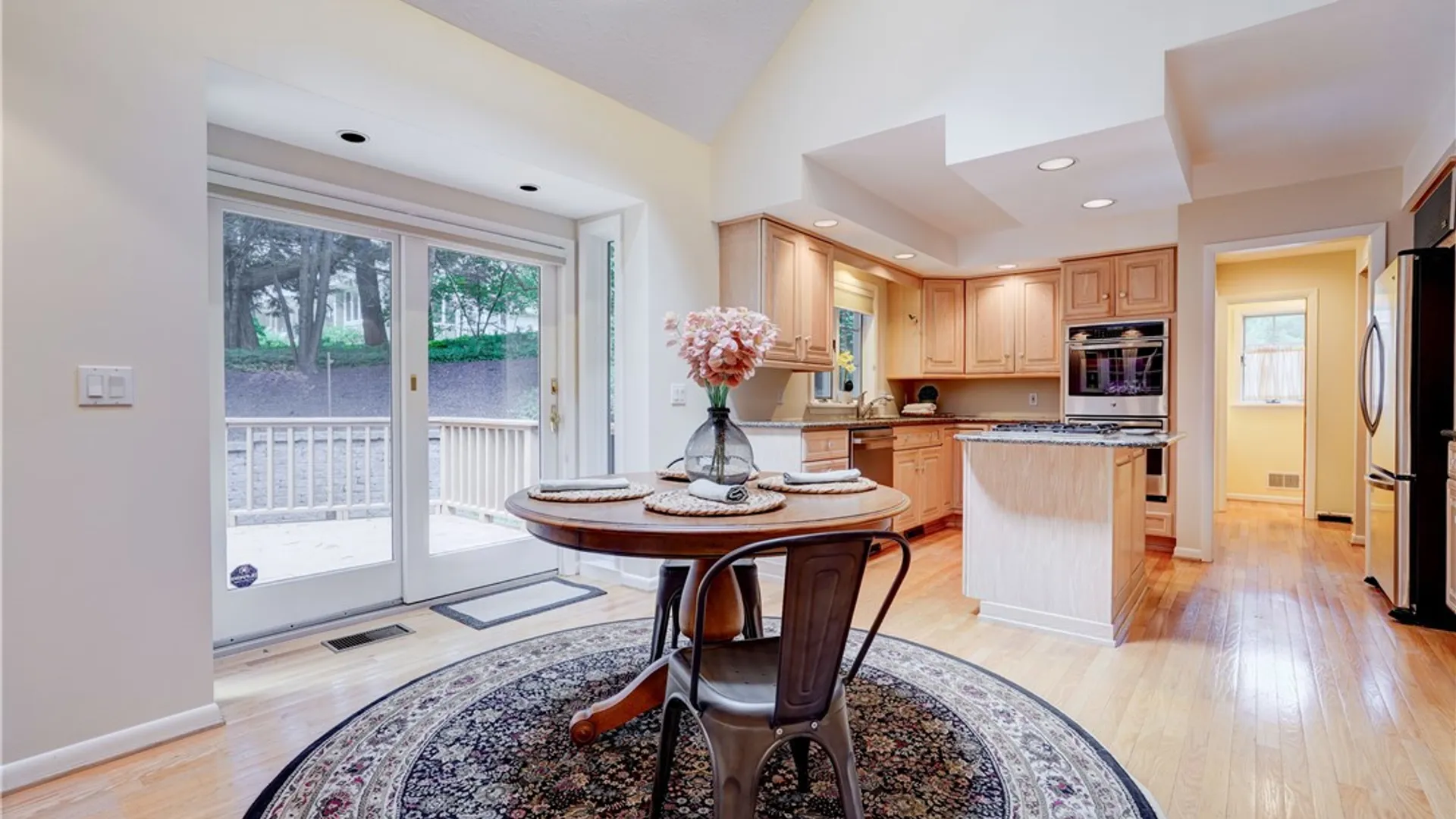 Property at 5 Glen Cannon, Pittsford, NY 14534 17