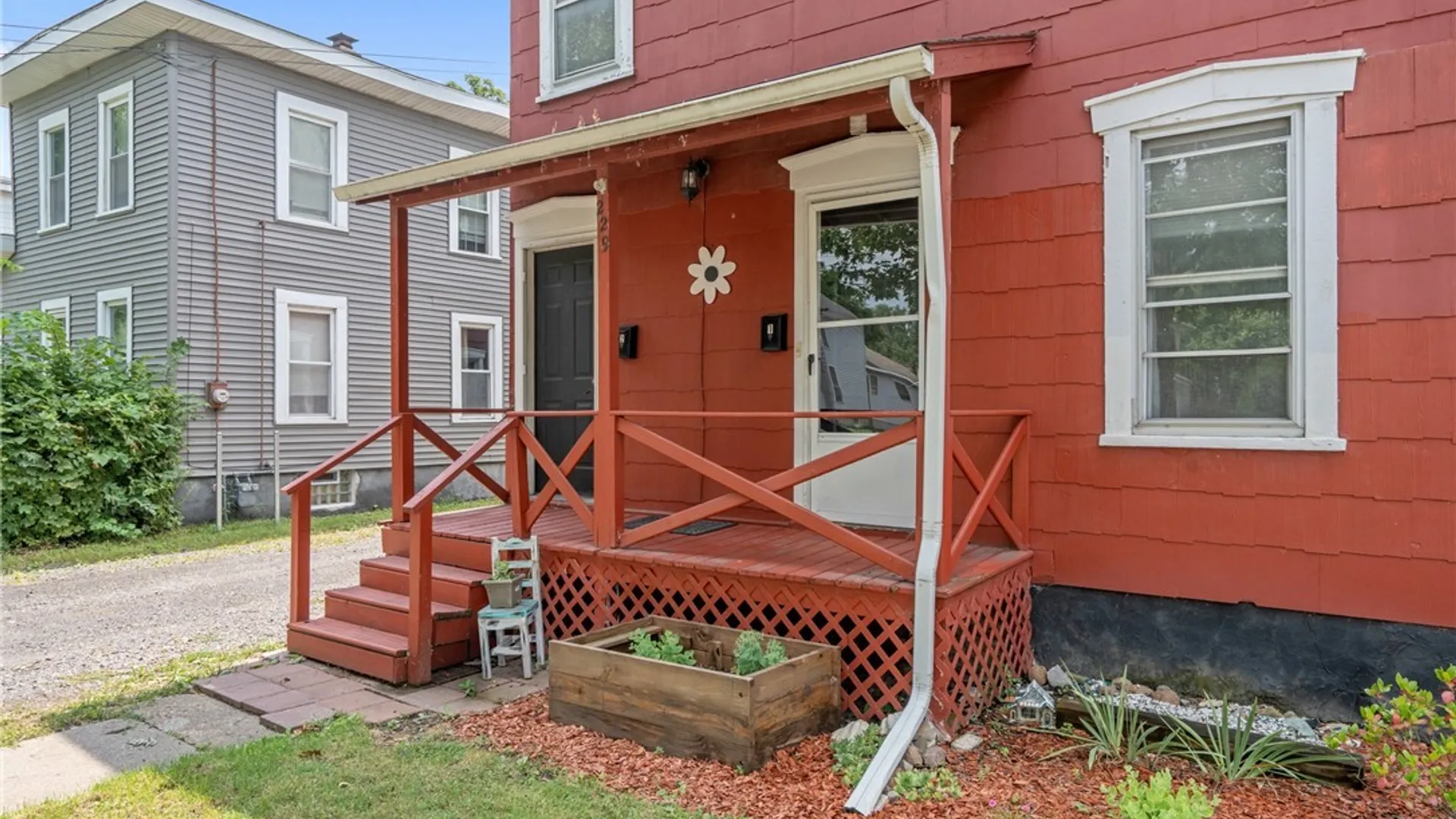 Property at 229 W Ellis Street, DeWitt, NY 13057 2