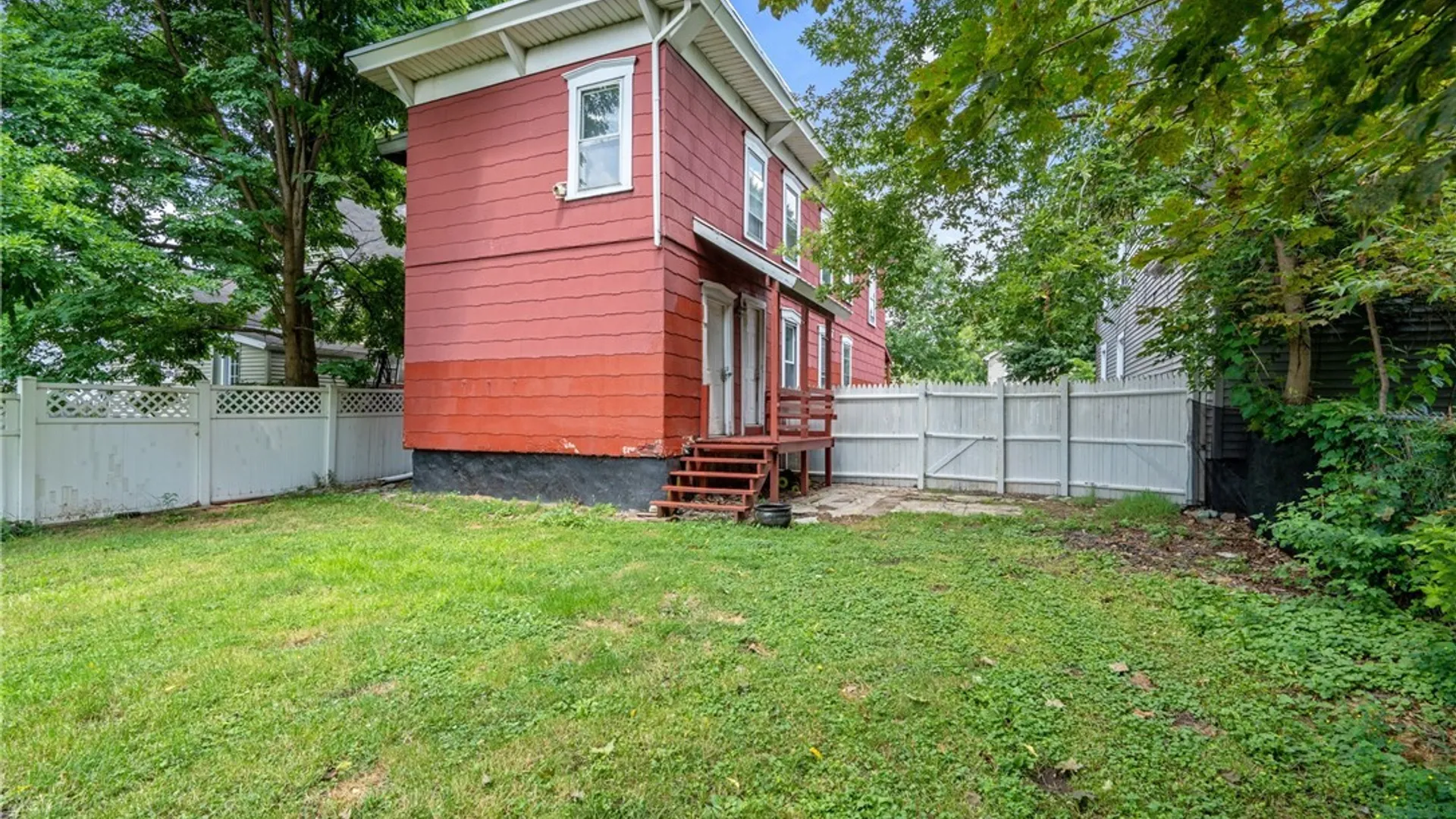 Property at 229 W Ellis Street, DeWitt, NY 13057 35