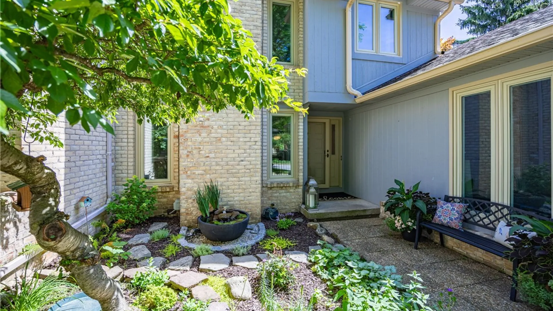 Property at 13 Tobey Court, Pittsford, NY 14534 32
