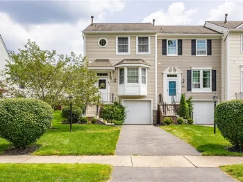 Property at 82 Courtshire Ln, Penfield, NY 14526