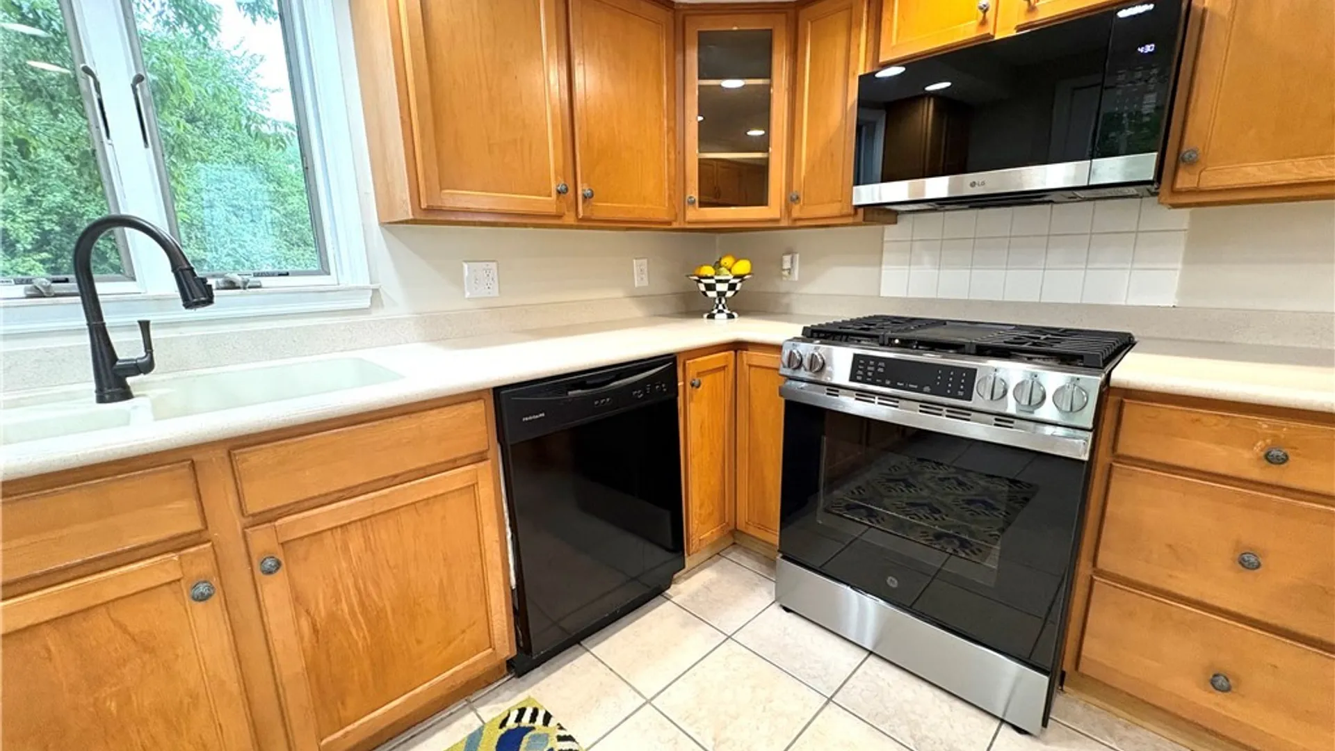 Property at 19 Silver Avenue, Auburn, NY 13021 10