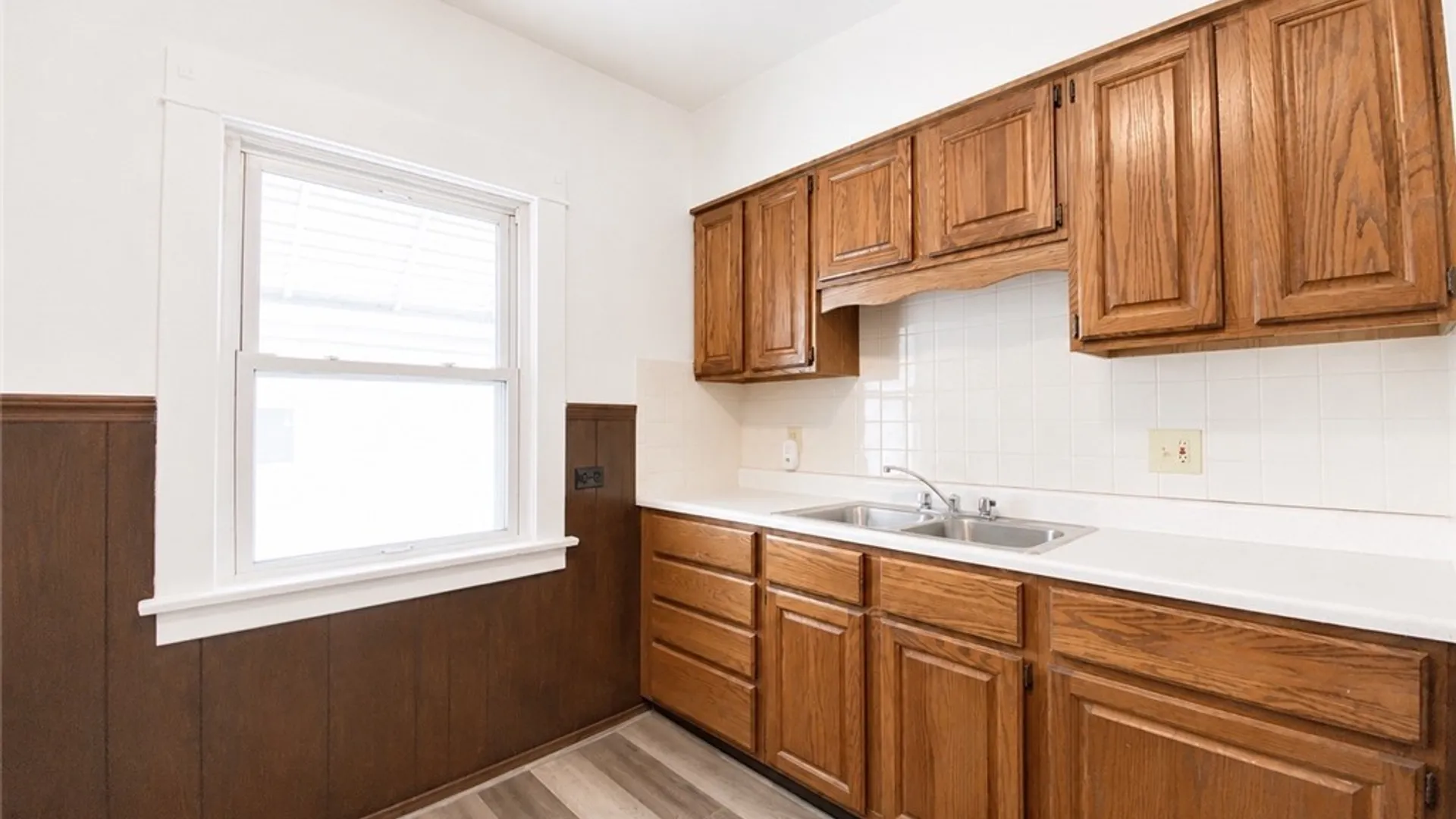 Property at 165 Dearborn Street, Buffalo, NY 14207 17
