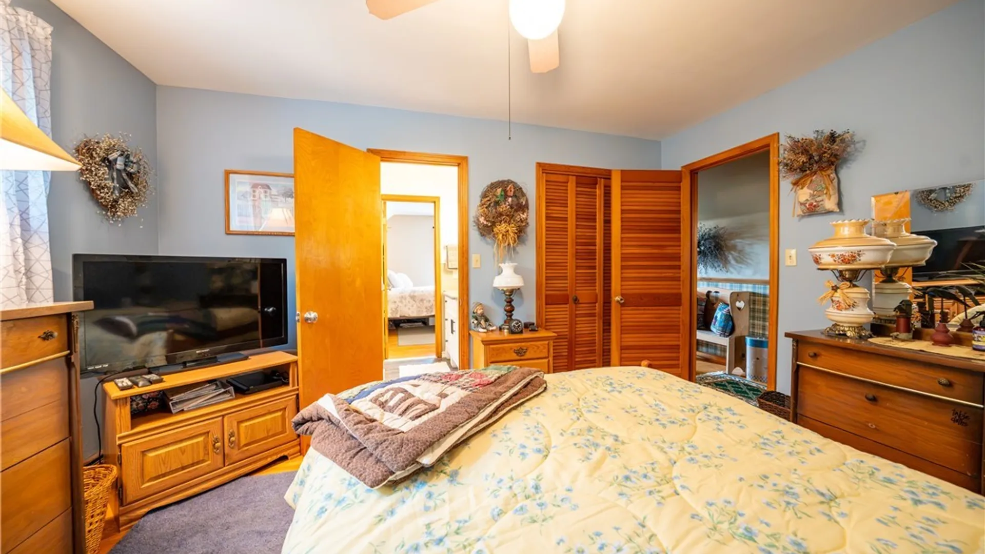Property at 945 Mineral Springs Road, West Seneca, NY 14224 28