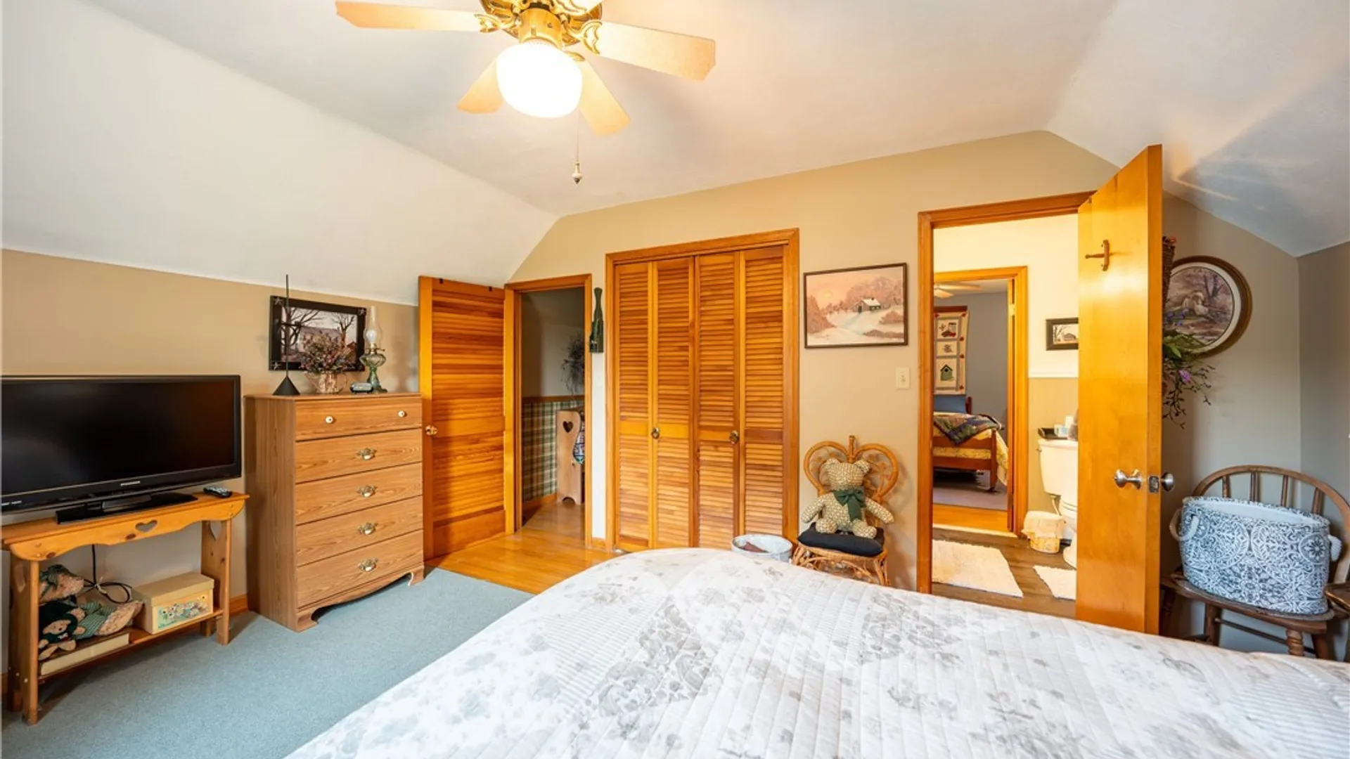 Property at 945 Mineral Springs Road, West Seneca, NY 14224 30
