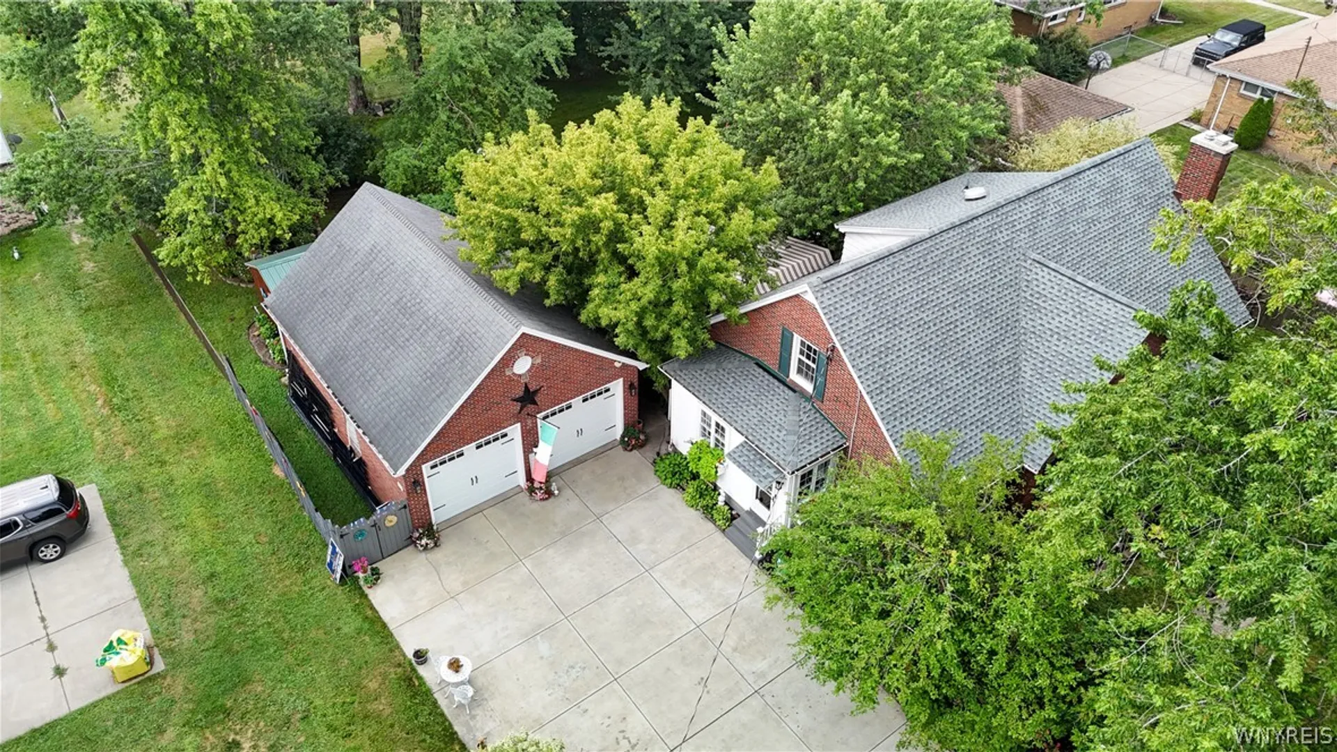 Property at 945 Mineral Springs Road, West Seneca, NY 14224 50