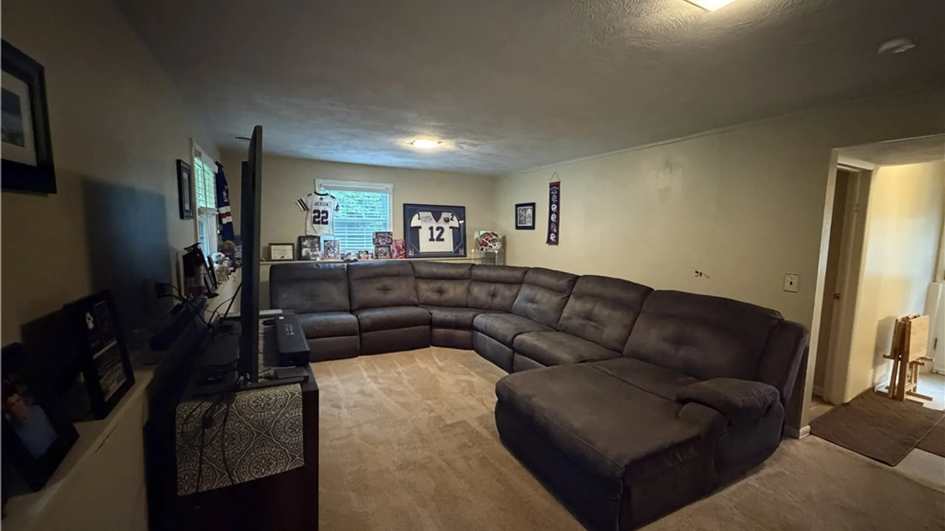 Property at 668 Marsh Road, Pittsford, NY 14534 22