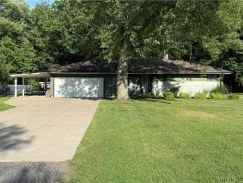 Property at 767 Kirkwood Drive, Grand Island, NY 14072
