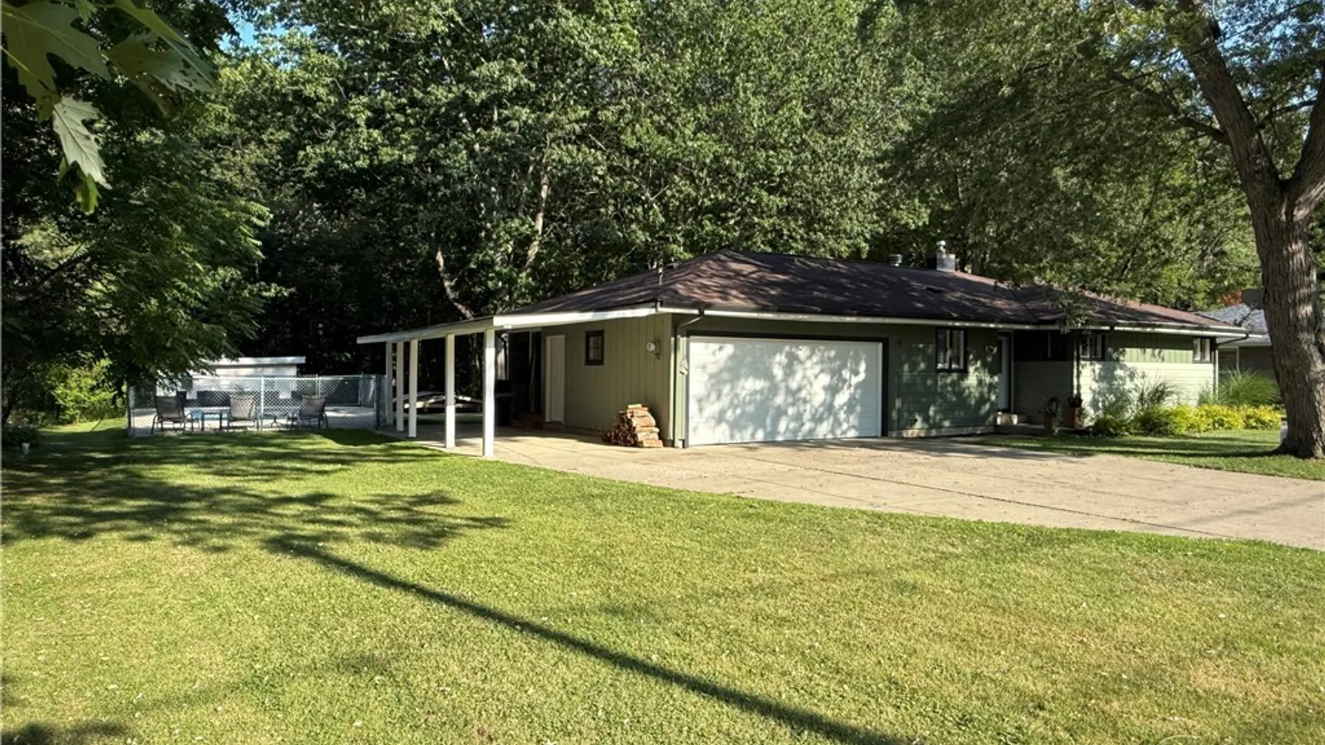 Property at 767 Kirkwood Drive, Grand Island, NY 14072 2
