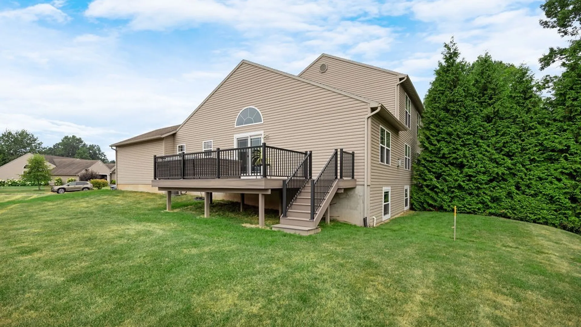 Property at 158 Slindes Woods Circle, Cicero, NY 13212 33