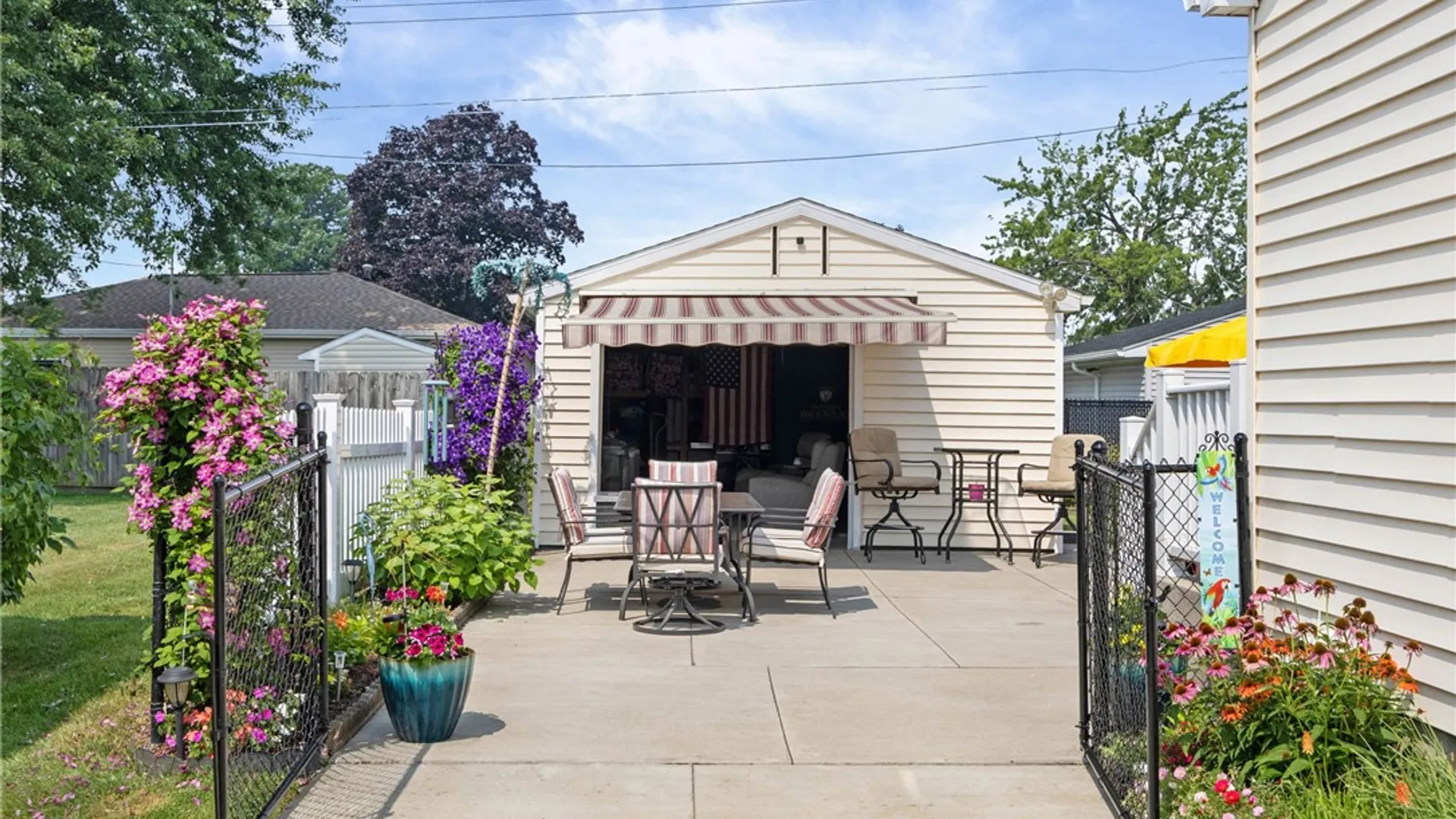Property at 66 Green Terrace, Cheektowaga, NY 14043 40