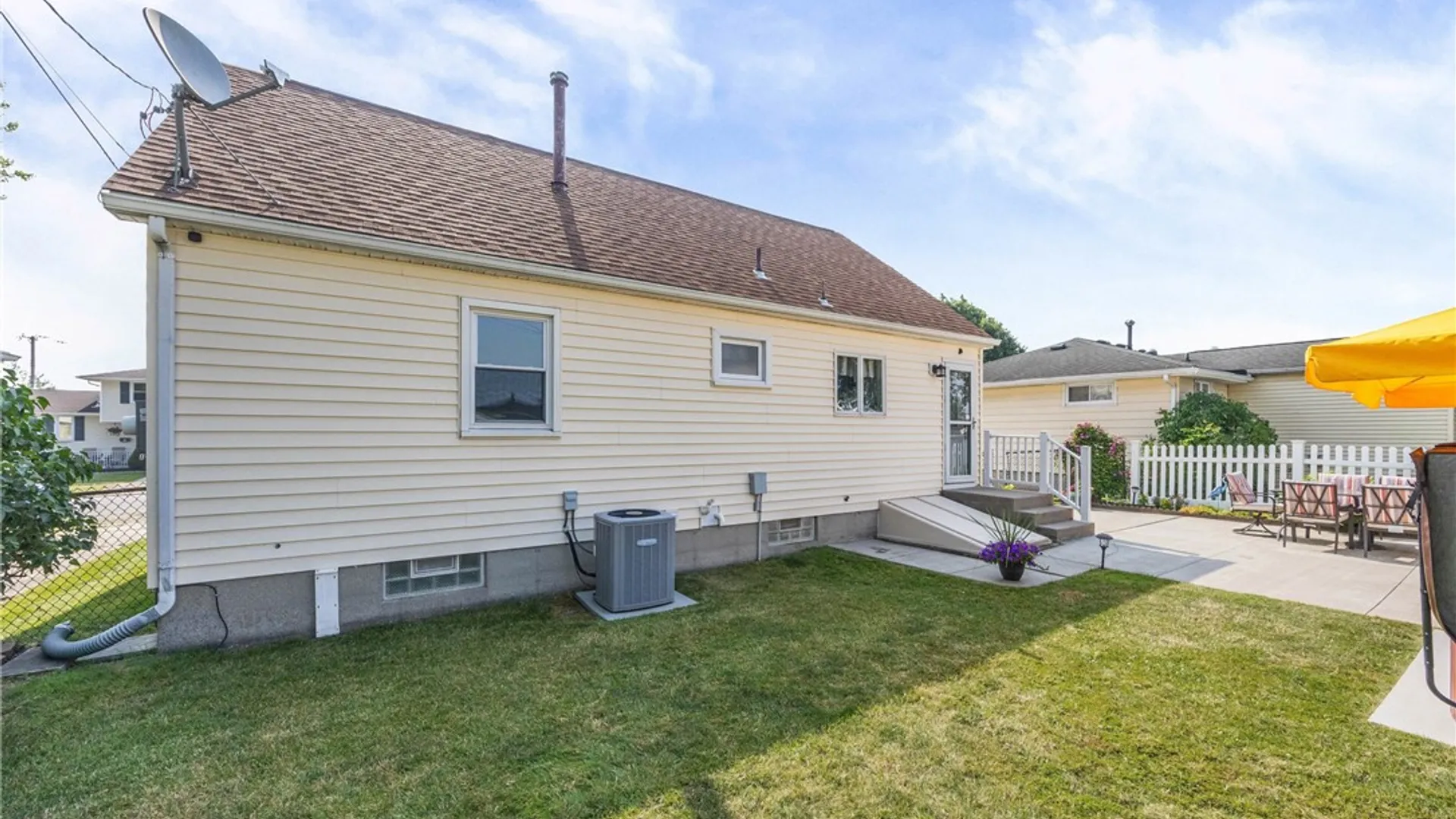 Property at 66 Green Terrace, Cheektowaga, NY 14043 50