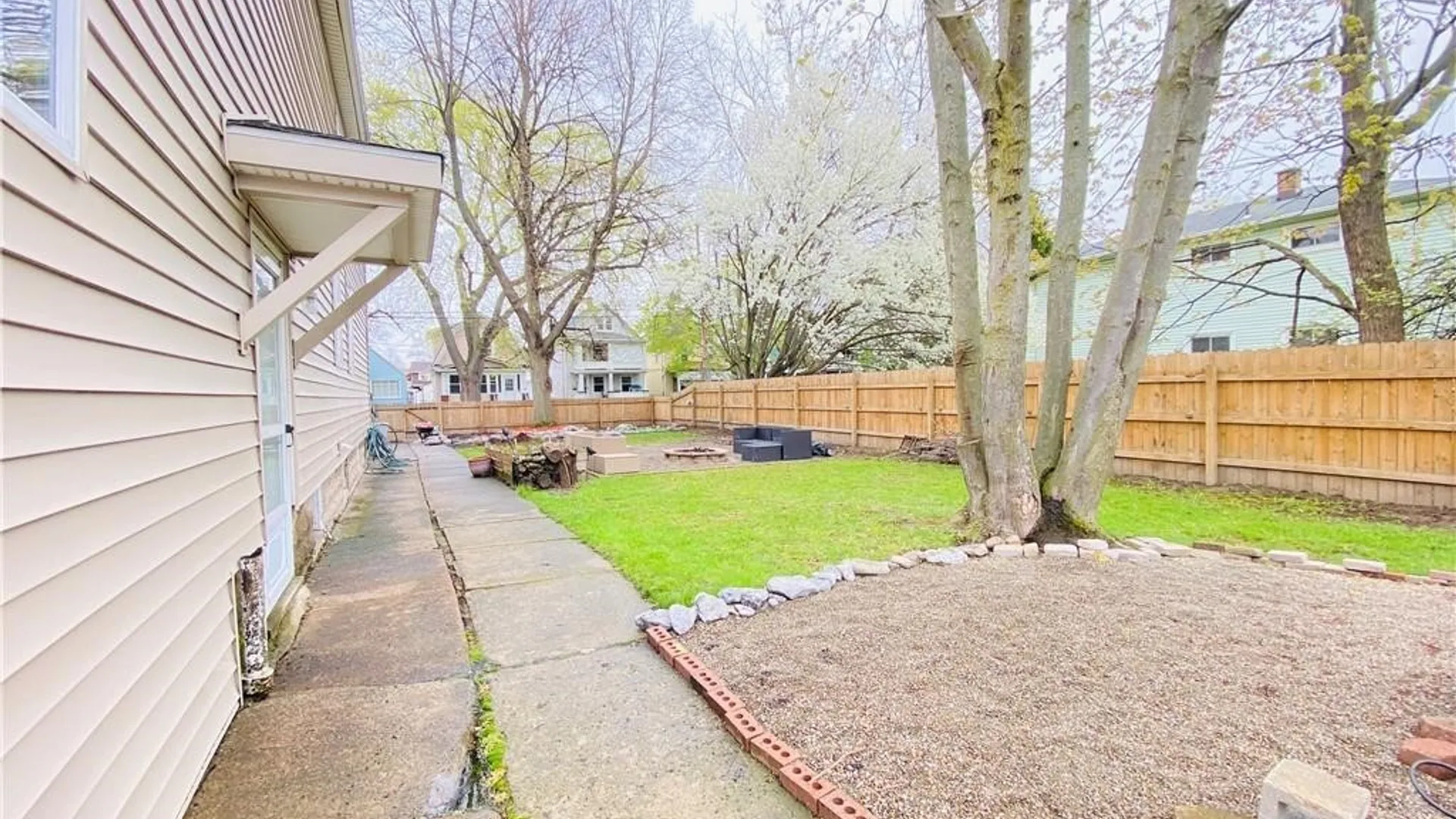 Property at 558 25th Street, Niagara Falls, NY 14301 36
