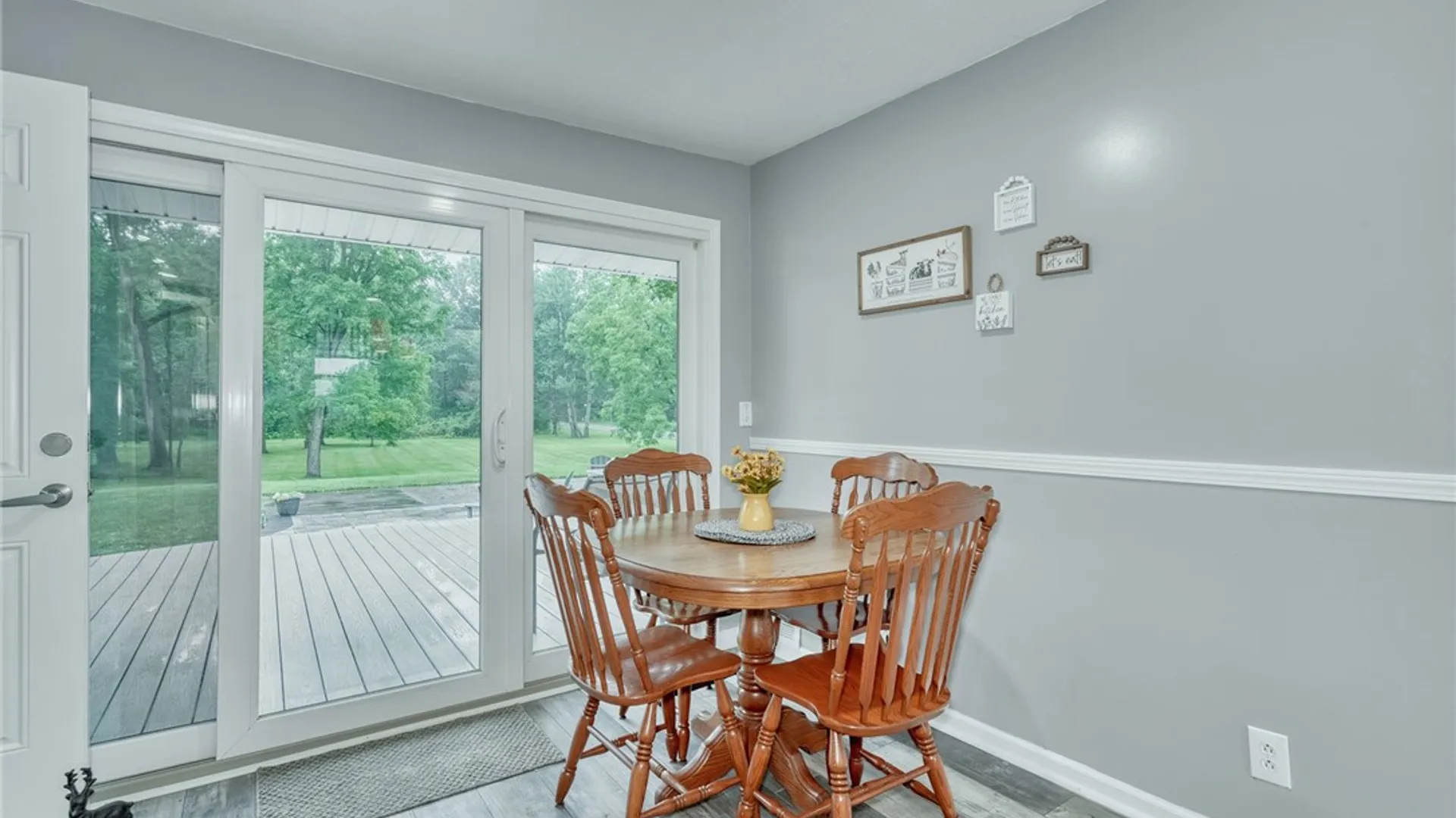 Property at 7725 Victor Mendon Road, Victor, NY 14564 17