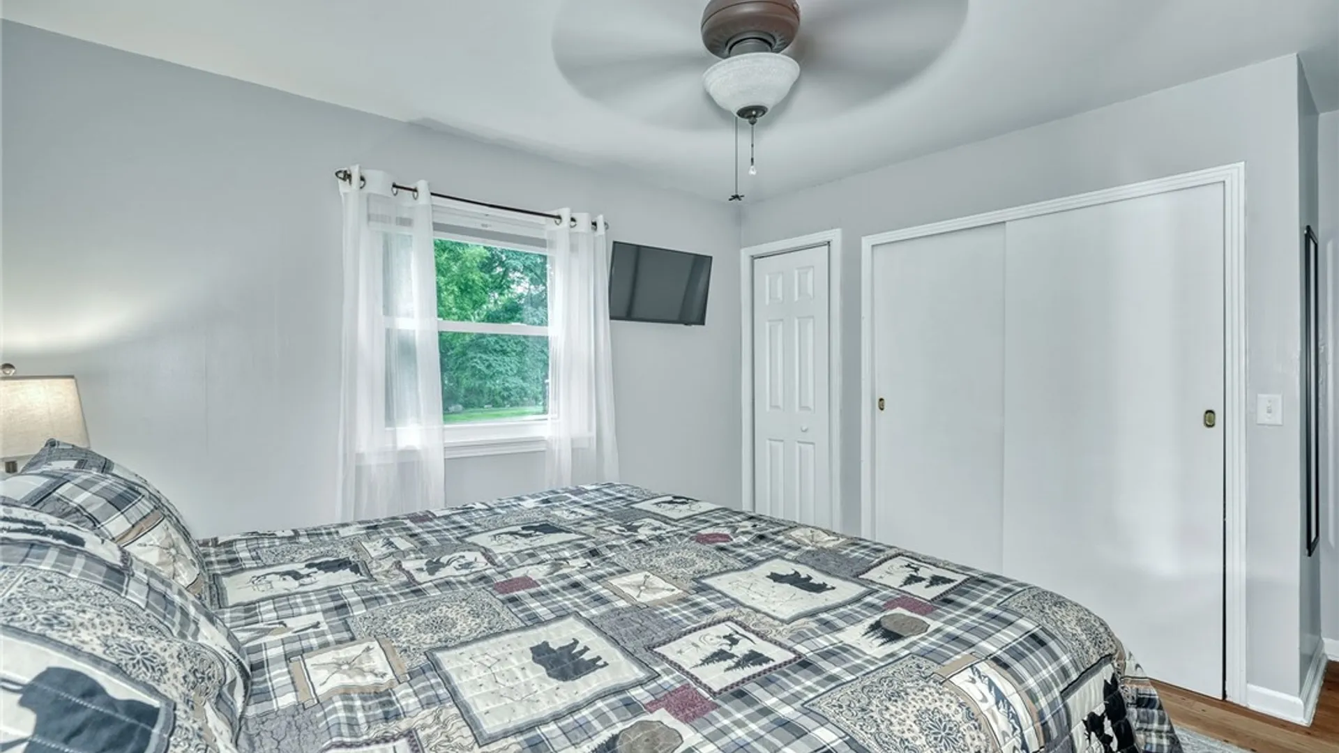 Property at 7725 Victor Mendon Road, Victor, NY 14564 28