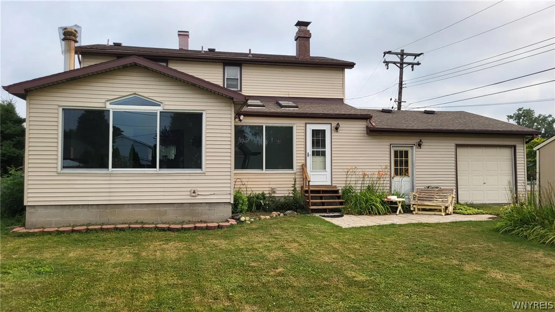 Property at 1057 Mineral Springs Road, West Seneca, NY 14224 3