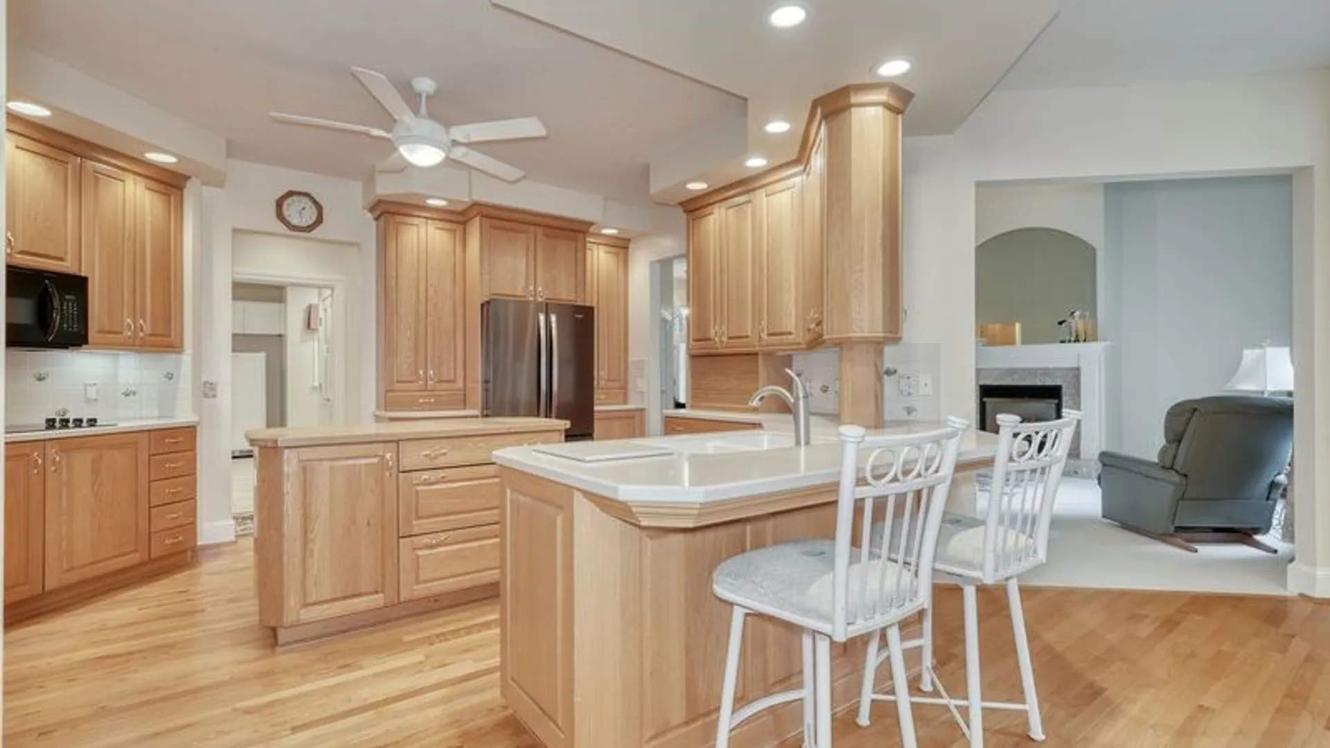 Property at 10 Cathedral Oaks, Perinton, NY 14450 7